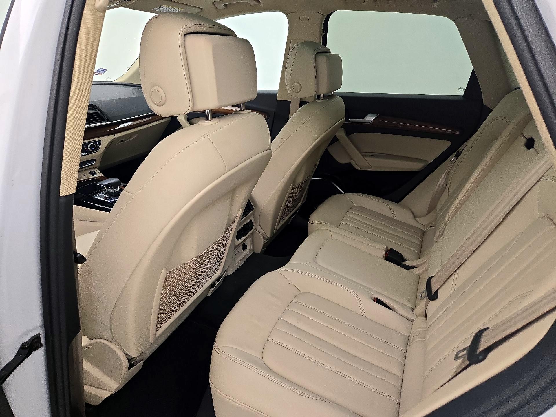 Thumbnail: 2023 Audi Q5 - 20