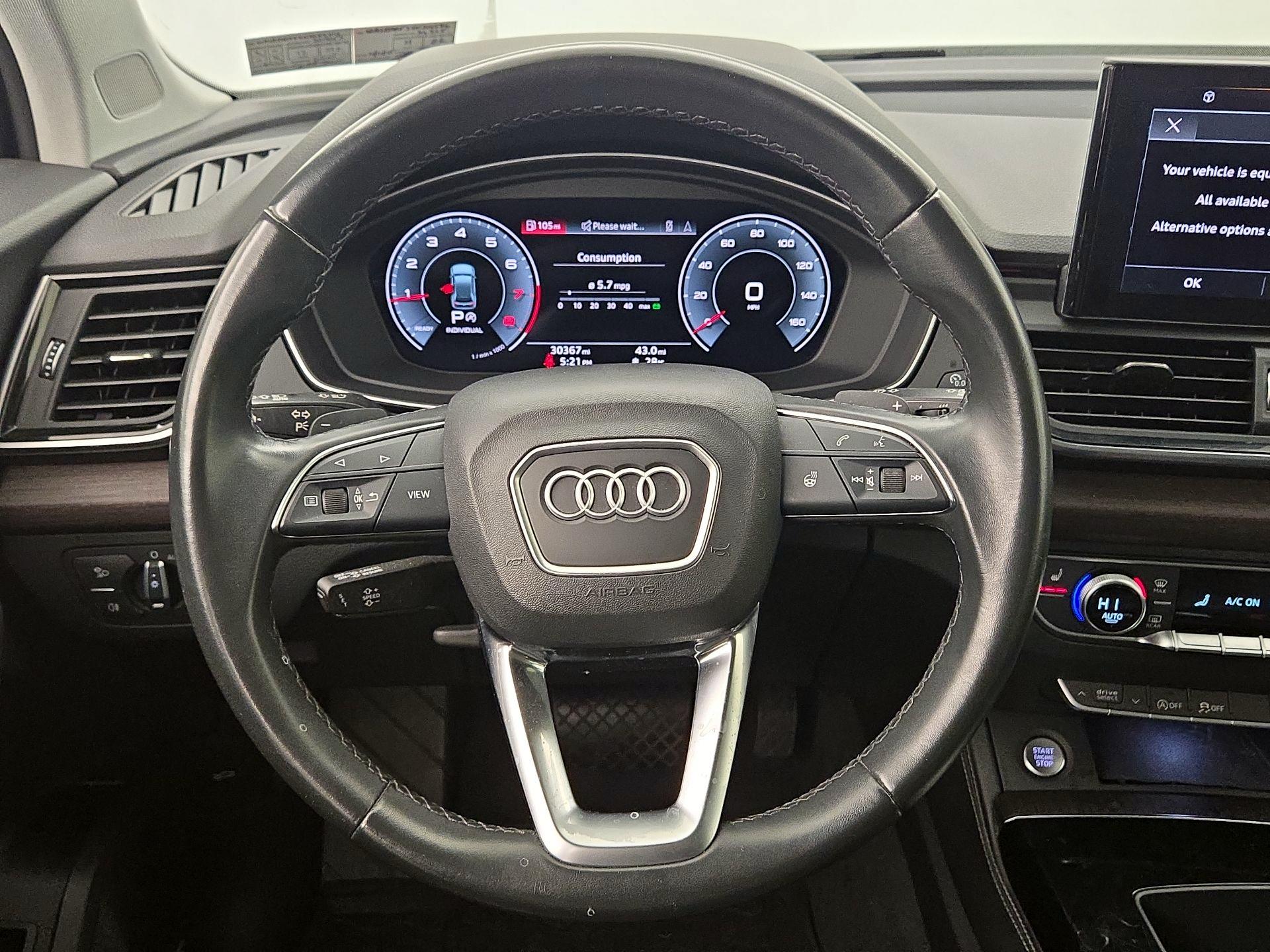 Thumbnail: 2022 Audi Q5 - 10