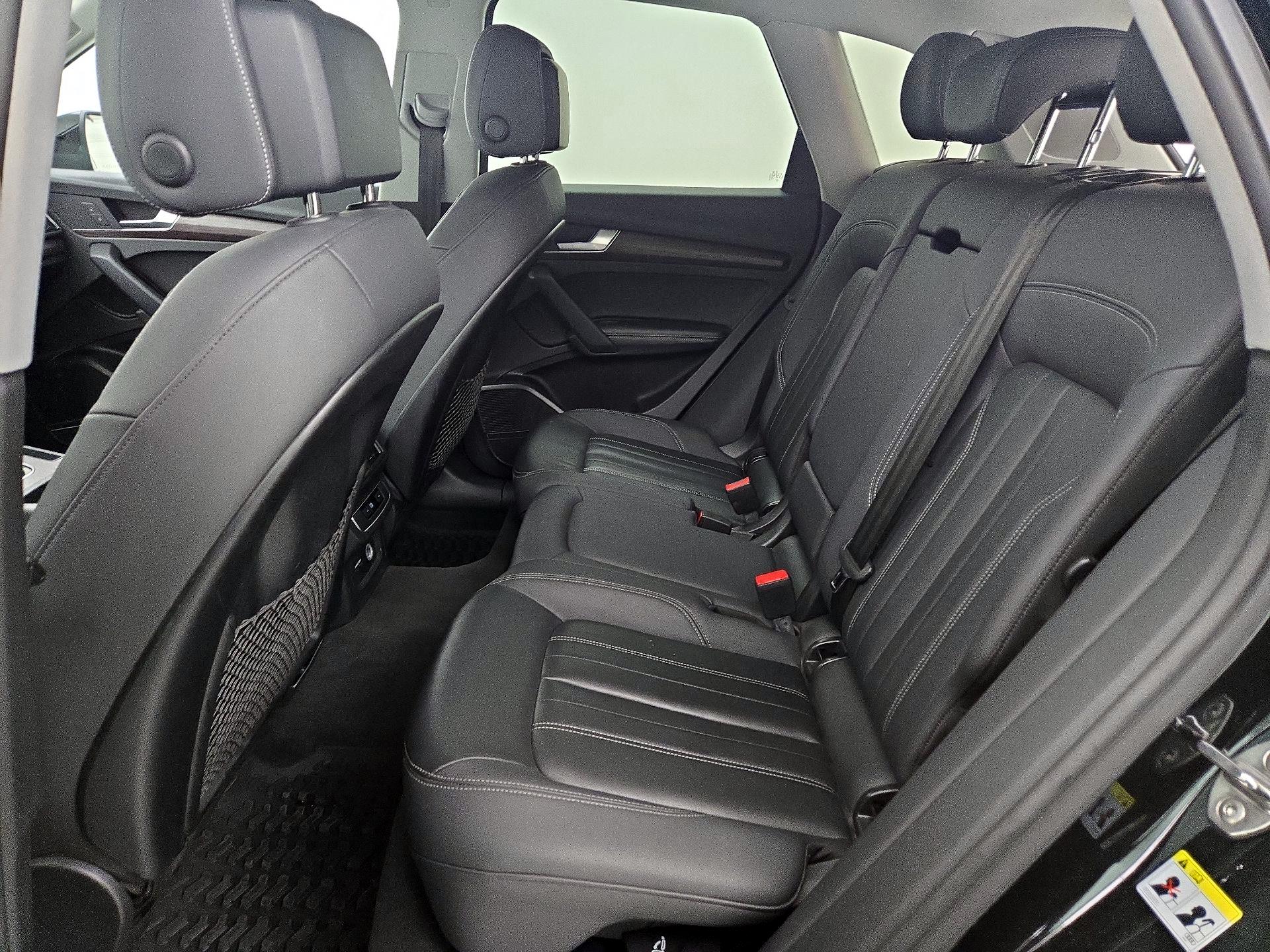 Thumbnail: 2022 Audi Q5 - 19