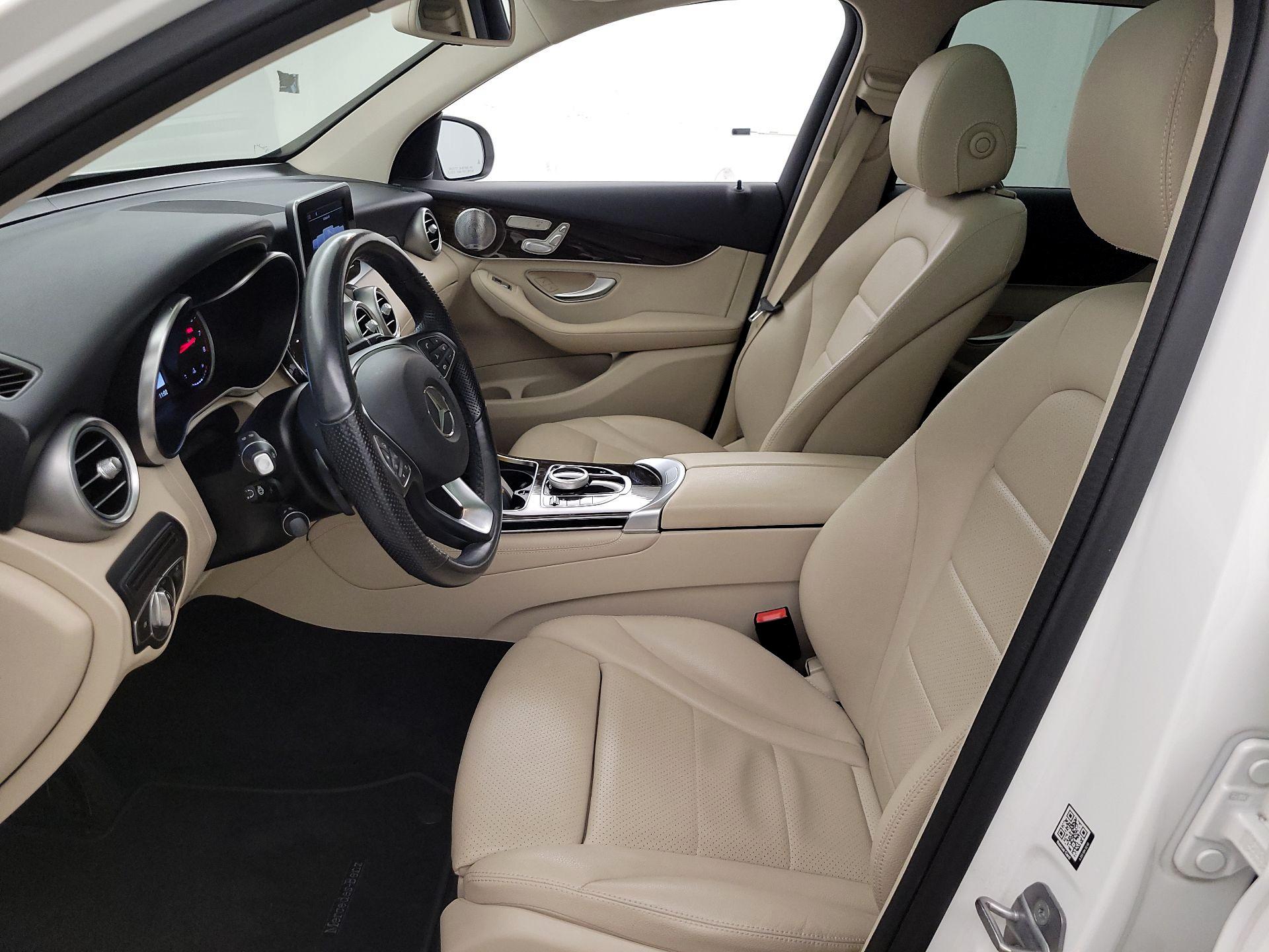 Thumbnail: 2019 Mercedes-Benz GLC - 11