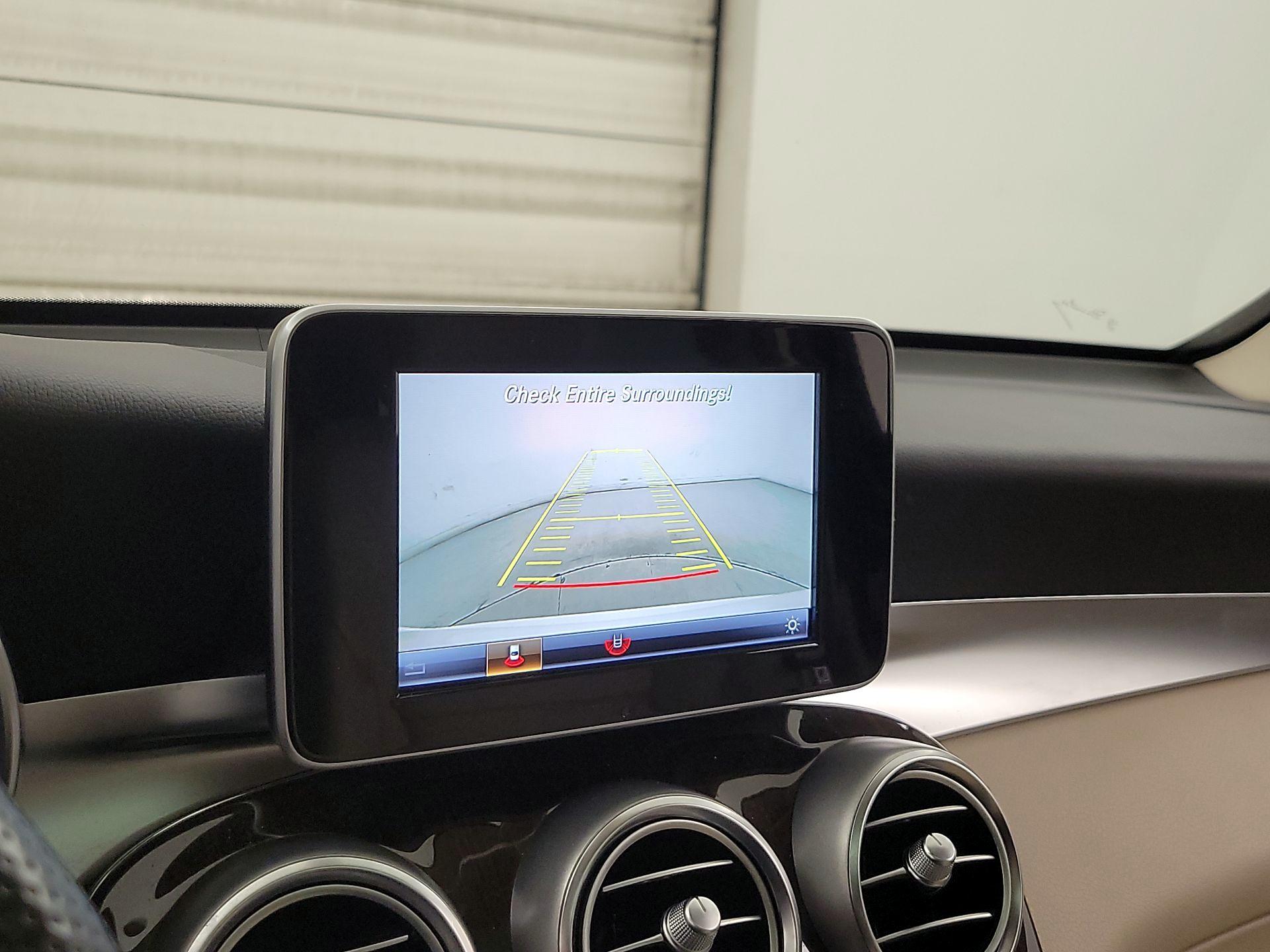 Thumbnail: 2019 Mercedes-Benz GLC - 14