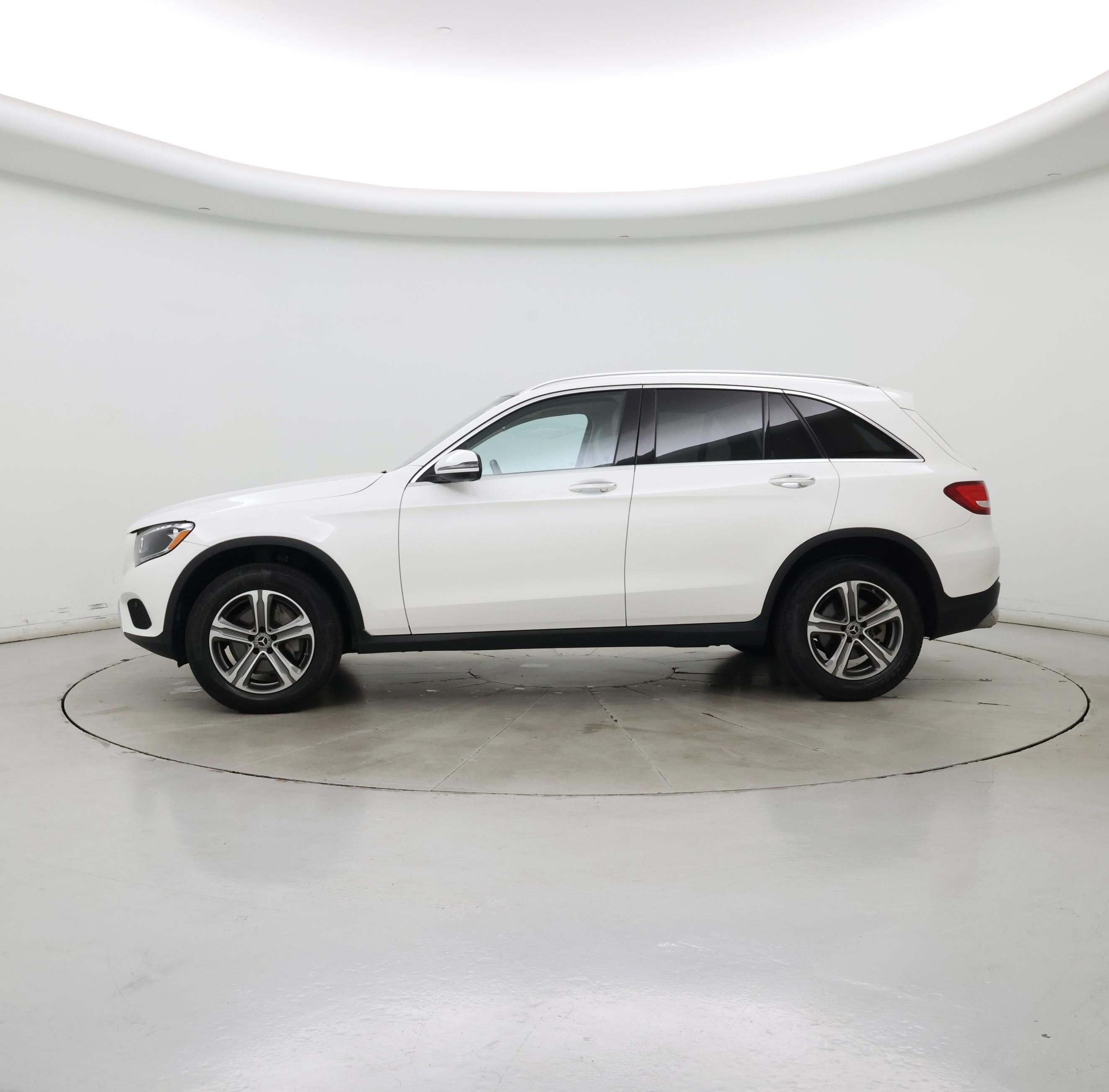 Thumbnail: 2019 Mercedes-Benz GLC - 3