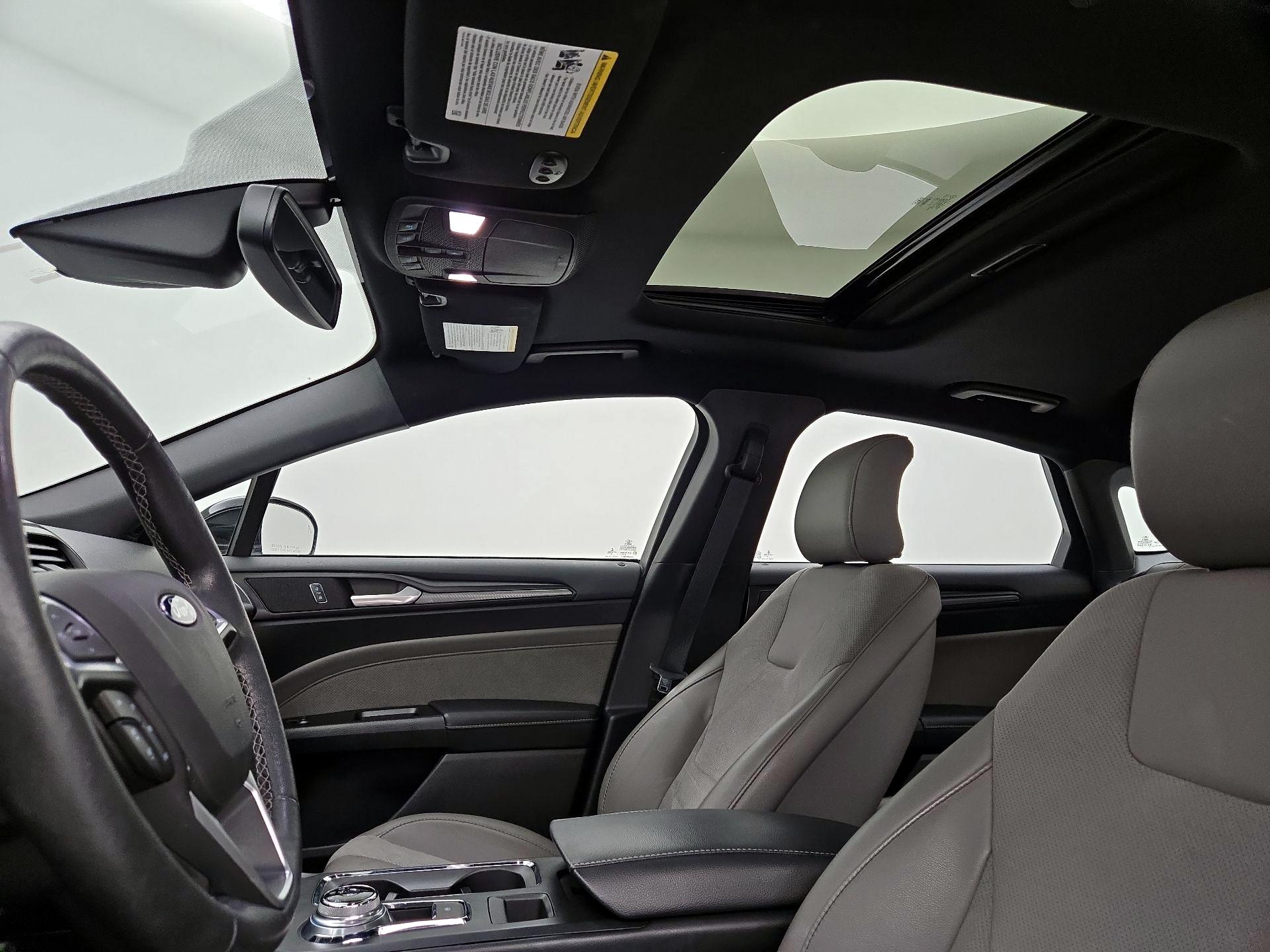 Thumbnail: 2017 Ford Fusion - 20