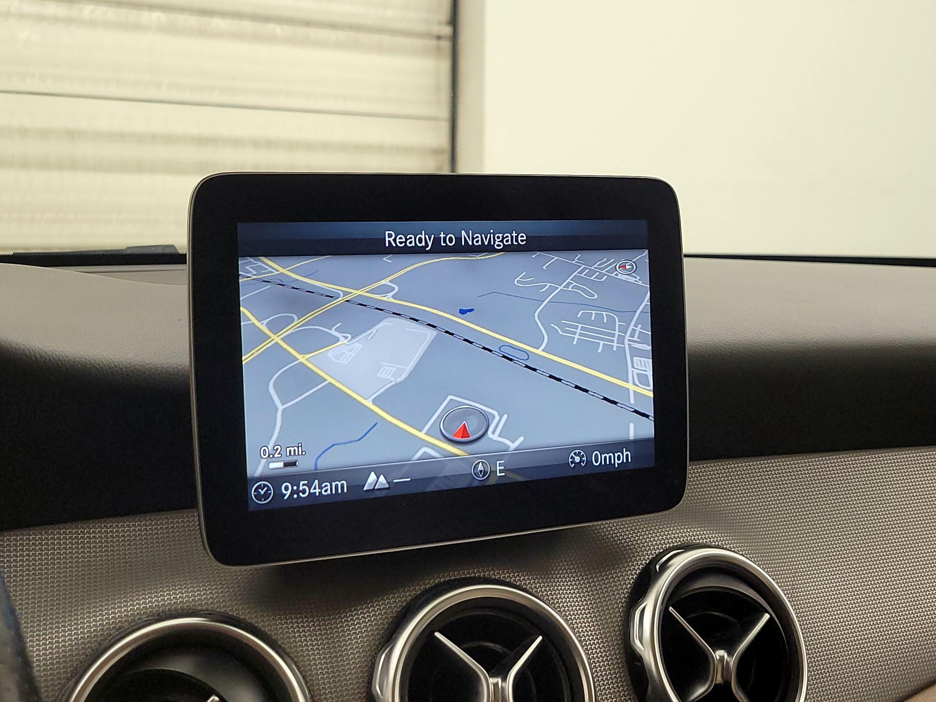 Thumbnail: 2018 Mercedes-Benz GLA - 14