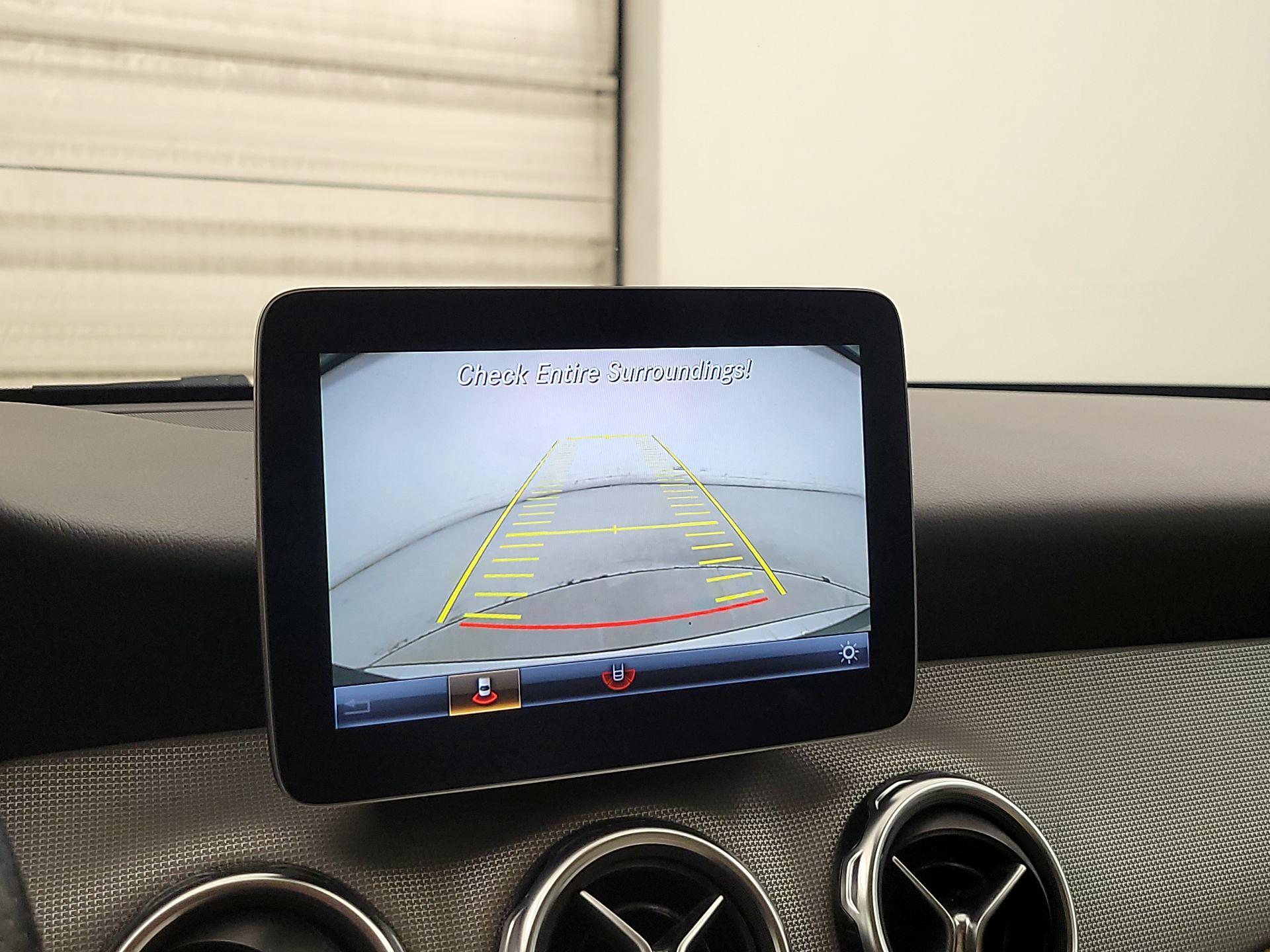 Thumbnail: 2018 Mercedes-Benz GLA - 15