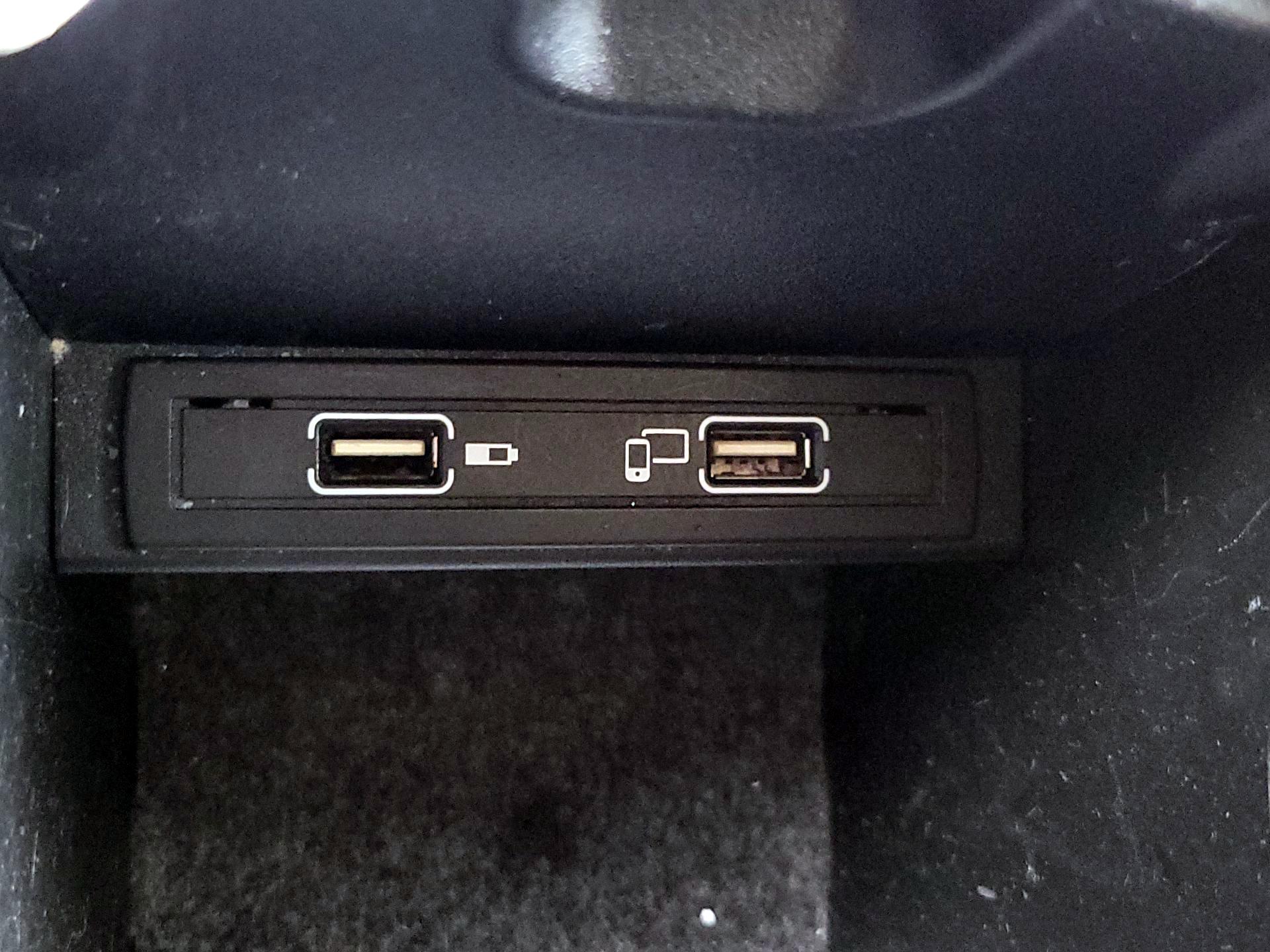 Thumbnail: 2018 Mercedes-Benz GLA - 19