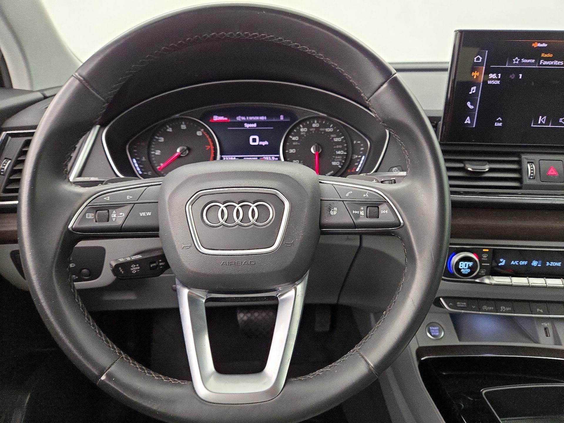 Thumbnail: 2023 Audi Q5 - 10