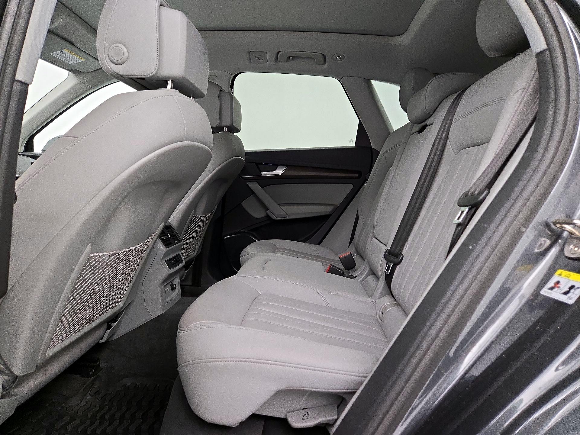 Thumbnail: 2023 Audi Q5 - 20