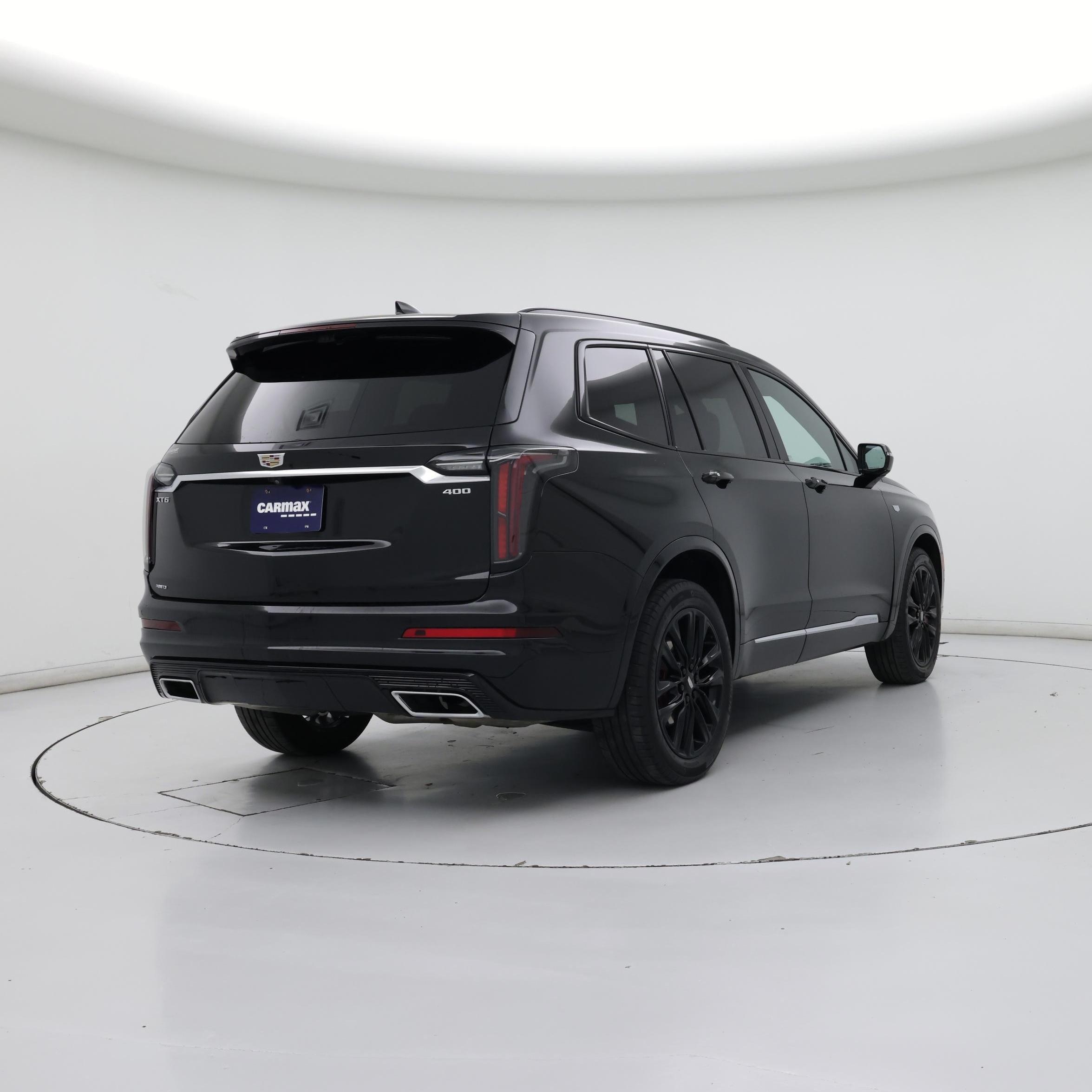 Thumbnail: 2023 Cadillac XT6 - 8