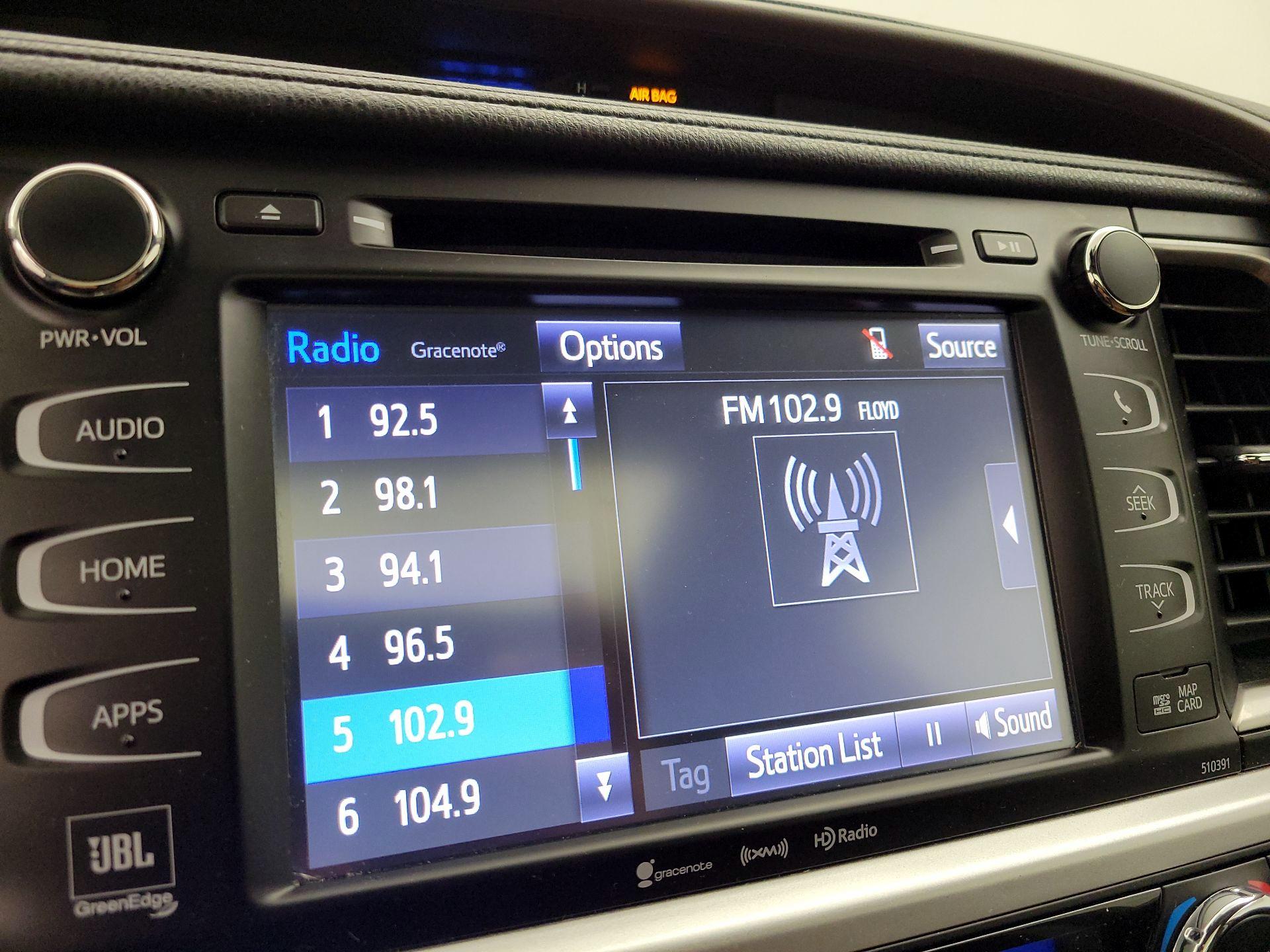 Thumbnail: 2019 Toyota Highlander - 16