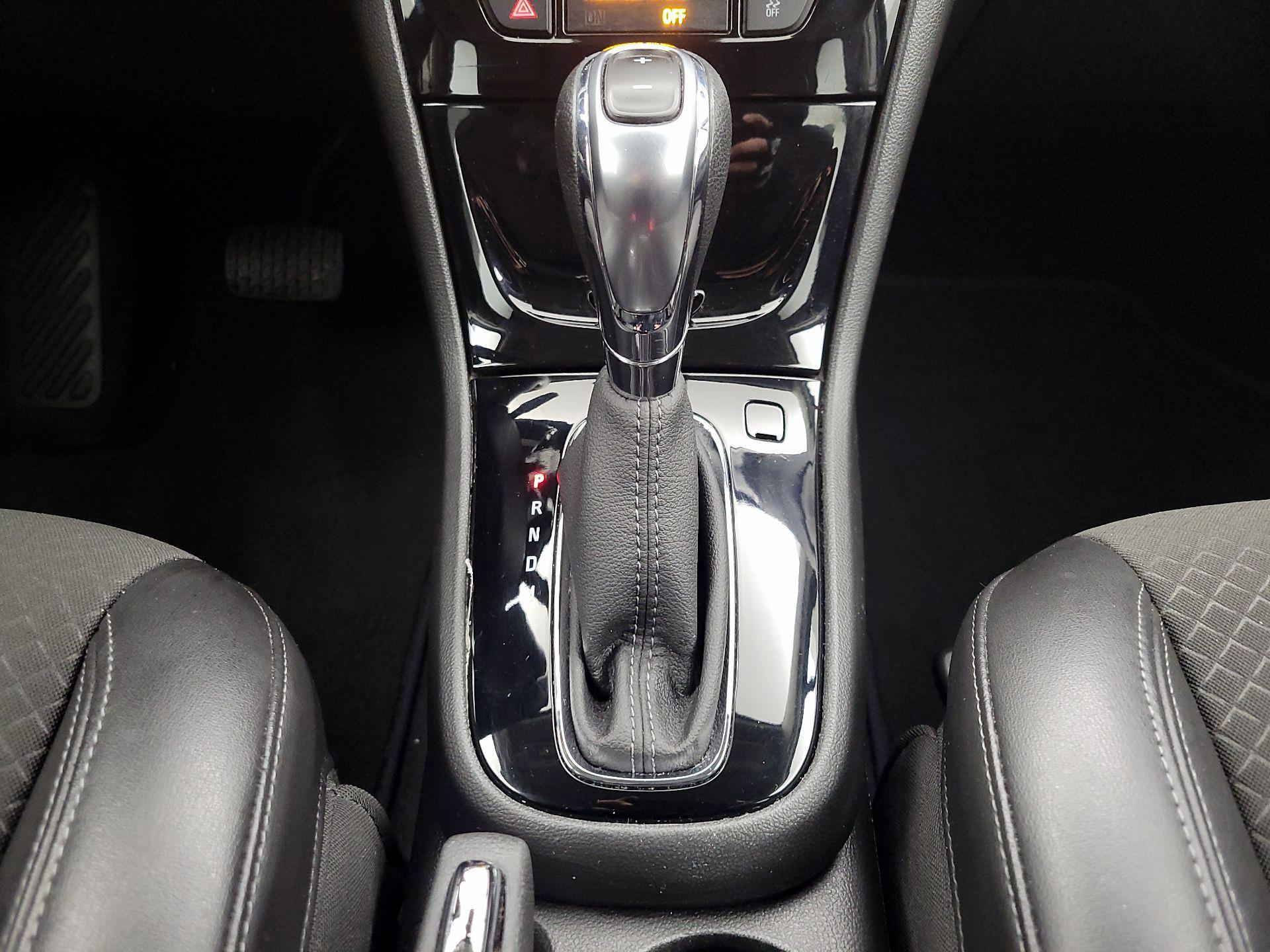 Thumbnail: 2020 Buick Encore - 17