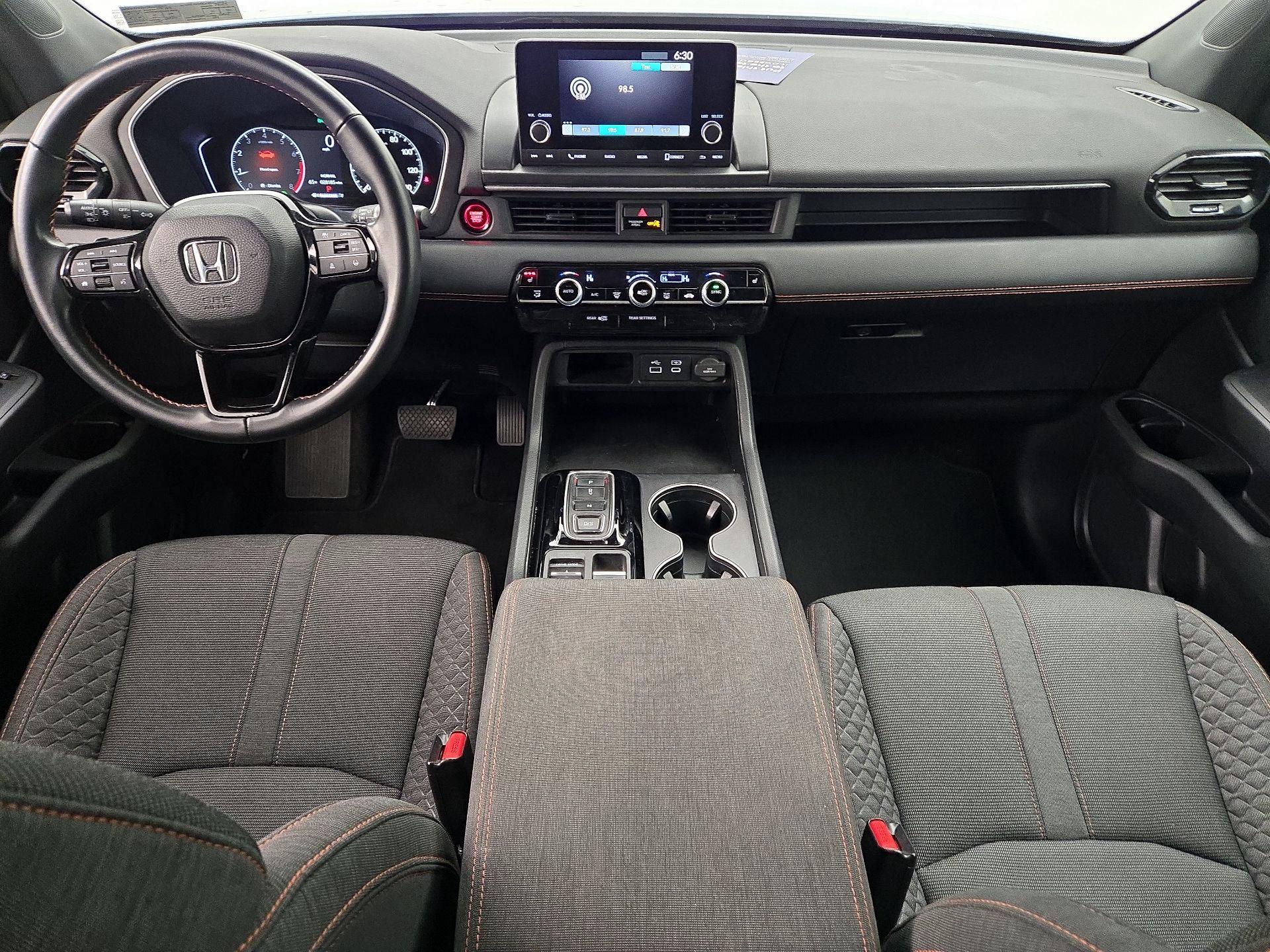 Thumbnail: 2023 Honda Pilot - 9