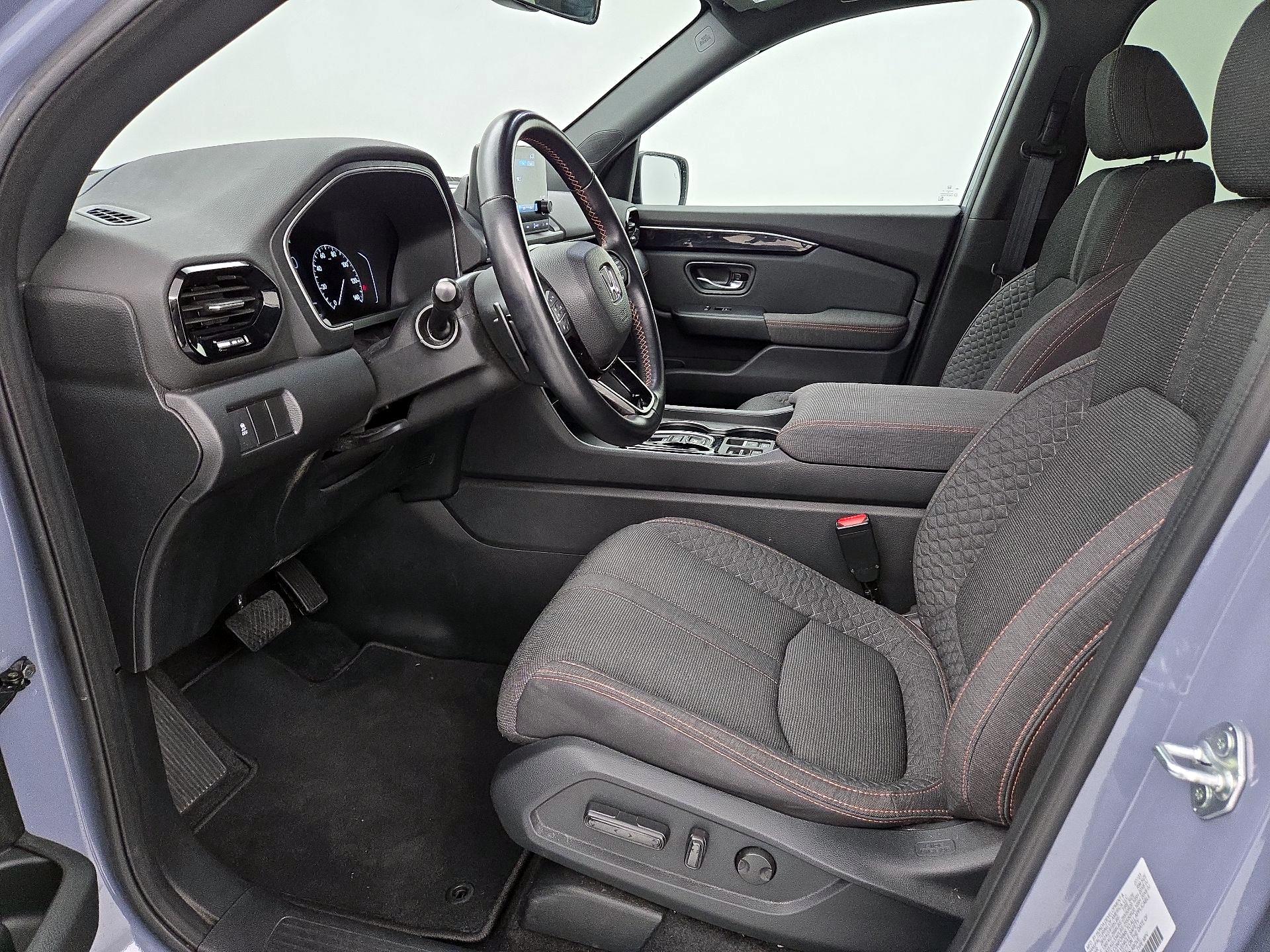 Thumbnail: 2023 Honda Pilot - 11