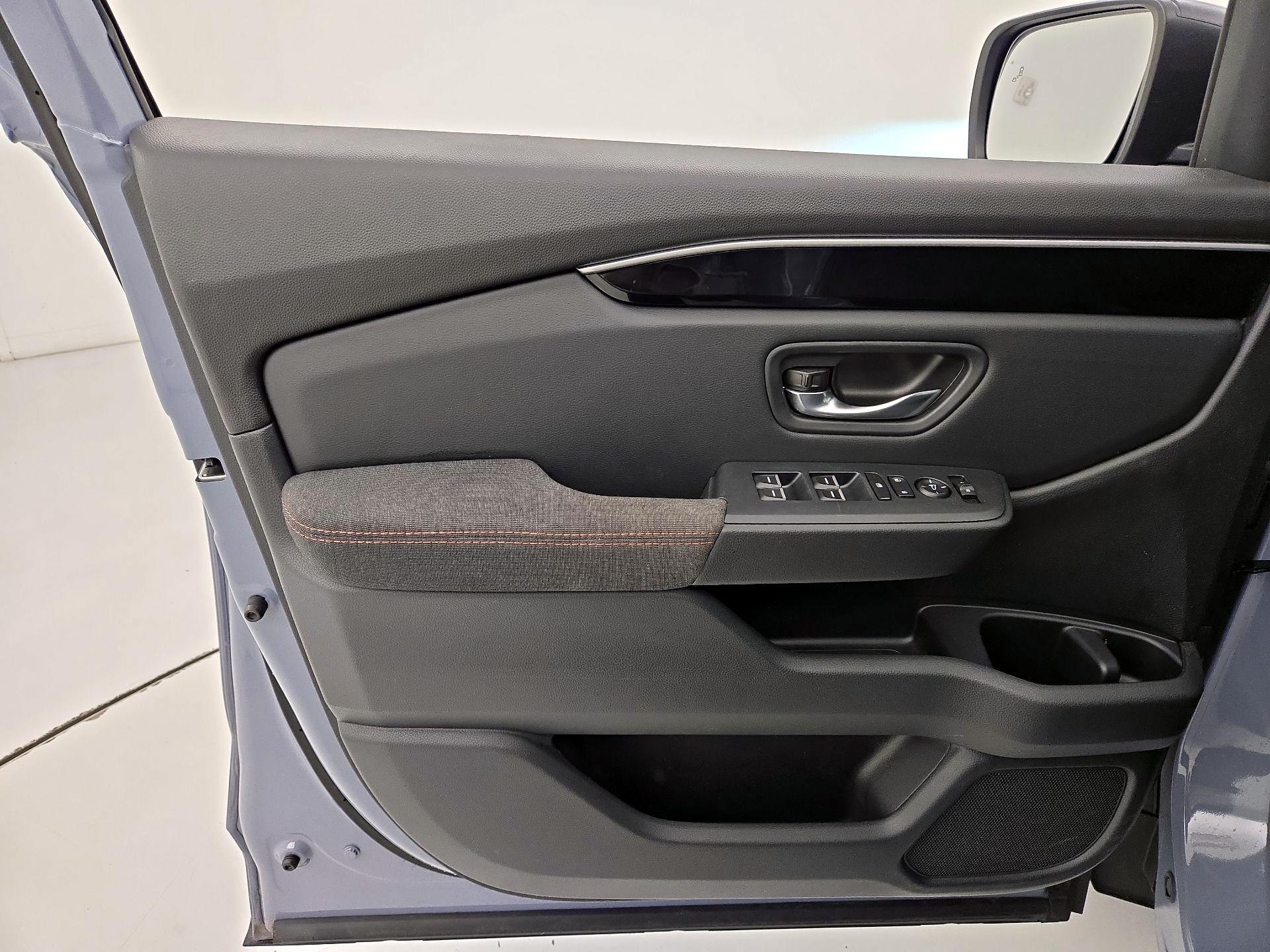 Thumbnail: 2023 Honda Pilot - 12