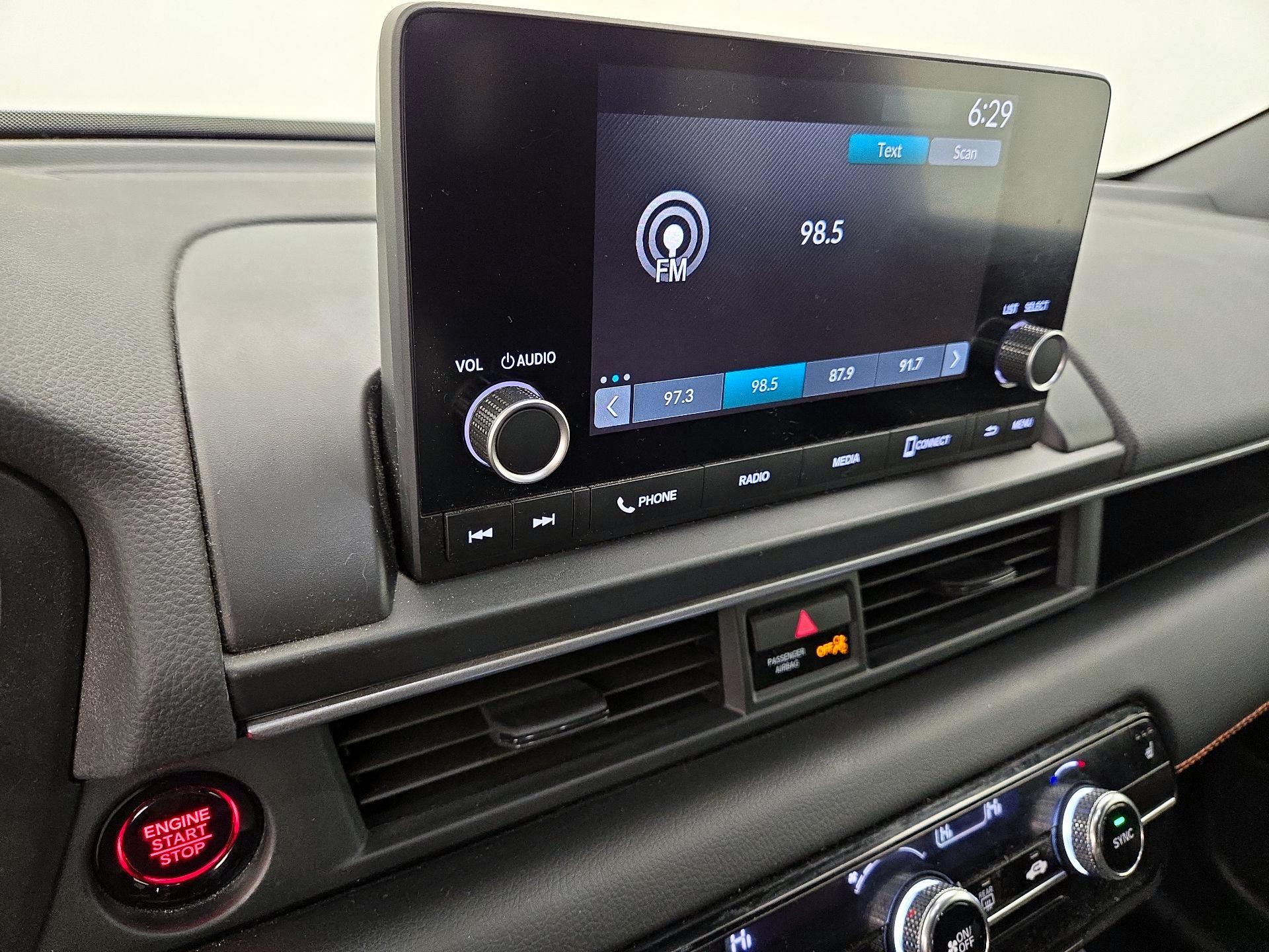 Thumbnail: 2023 Honda Pilot - 15