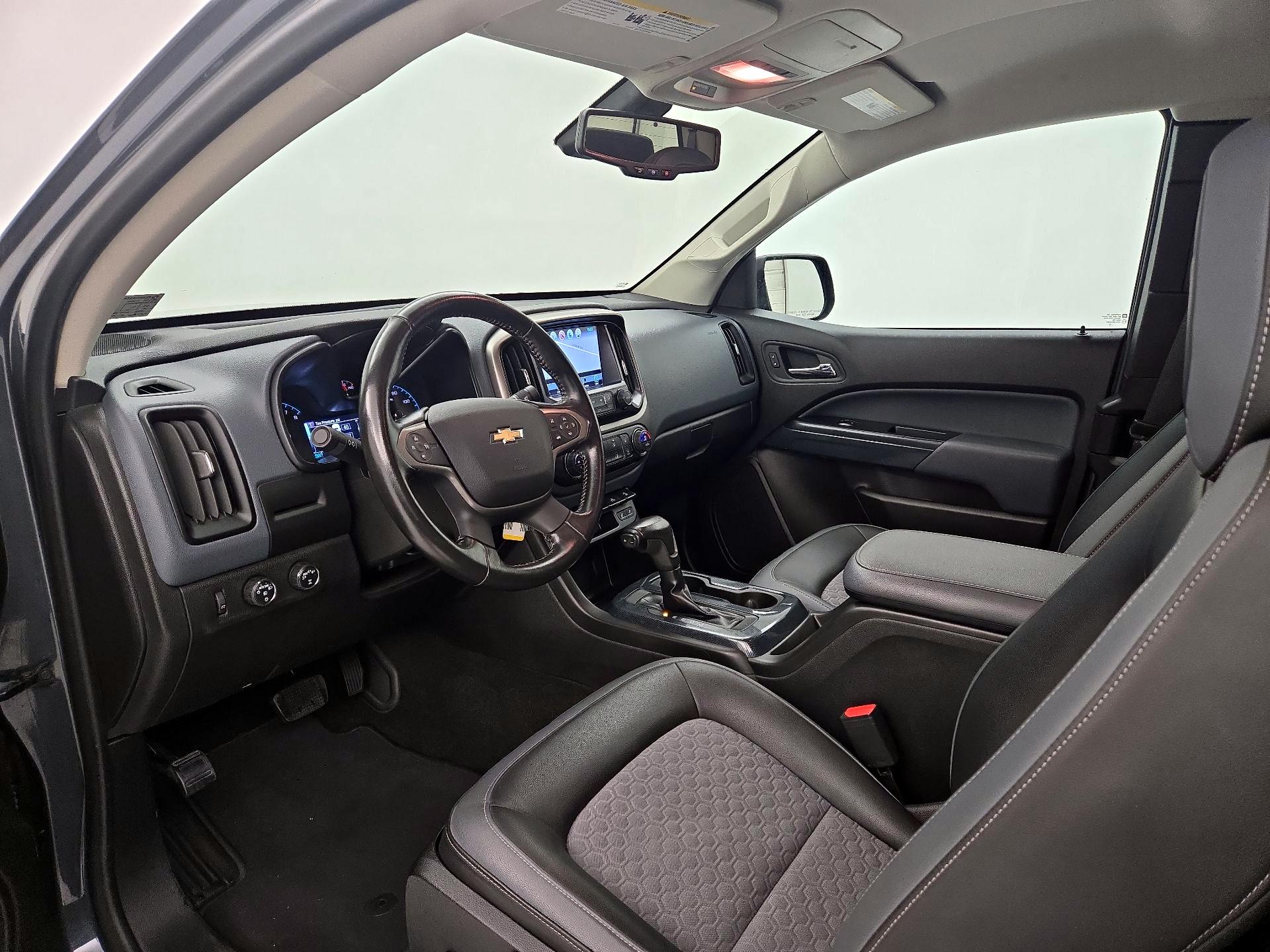 Thumbnail: 2017 Chevrolet Colorado - 11