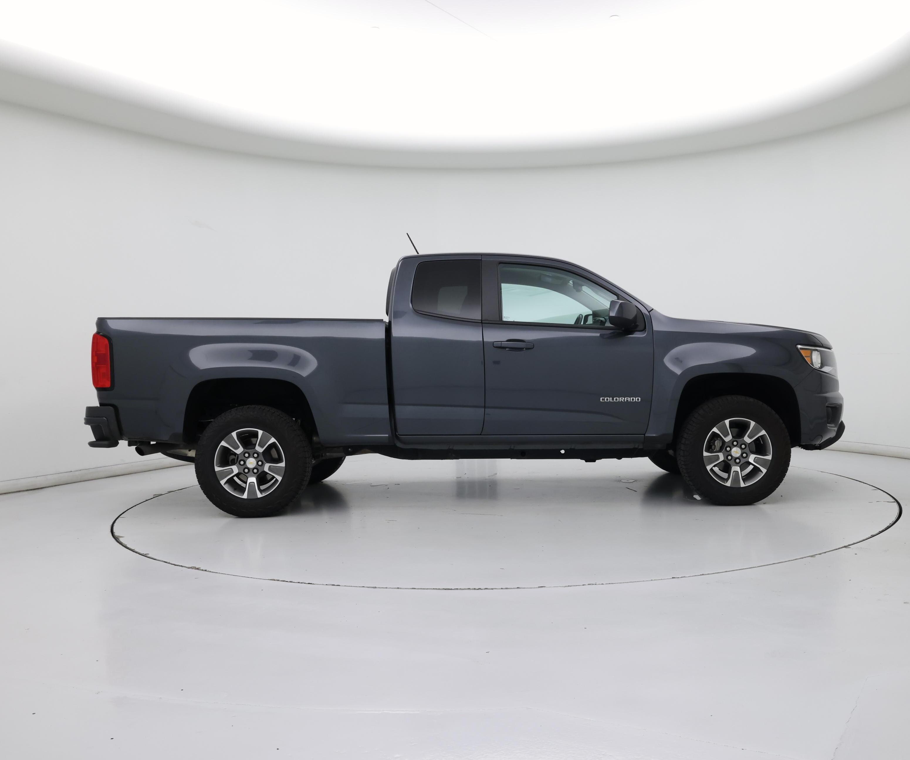 Thumbnail: 2017 Chevrolet Colorado - 7