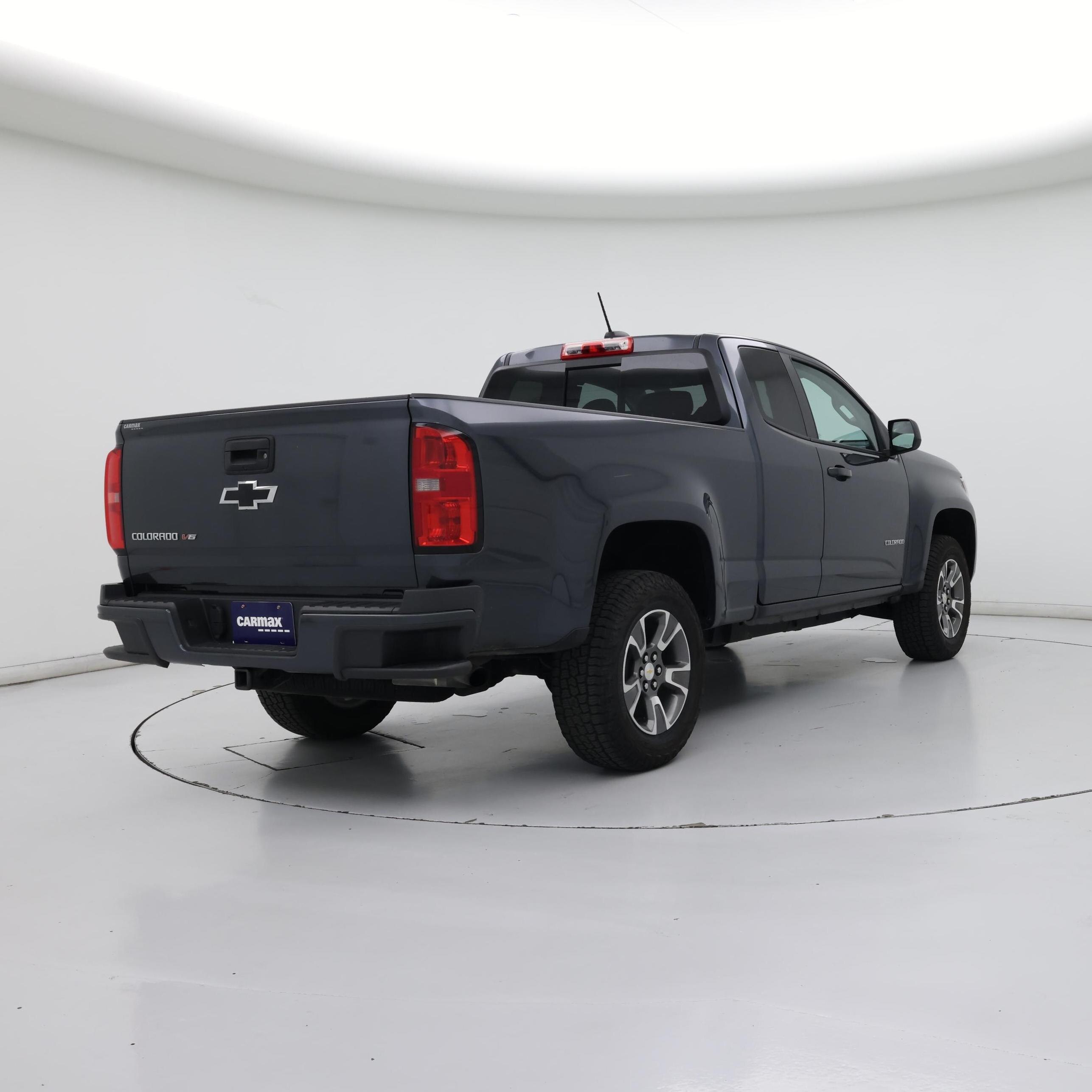 Thumbnail: 2017 Chevrolet Colorado - 8