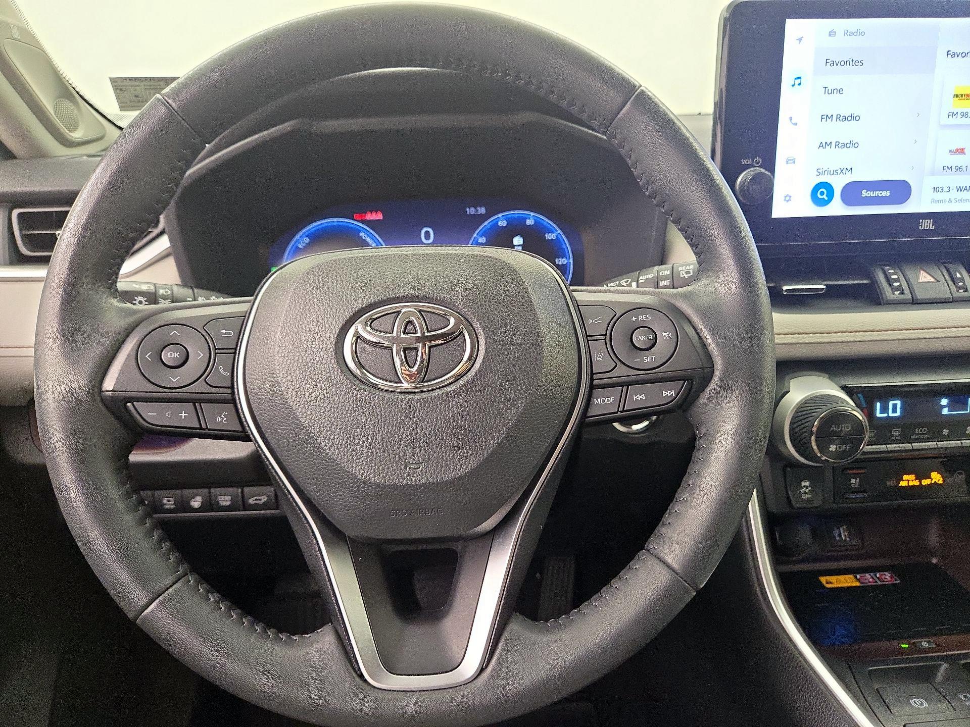 Thumbnail: 2023 Toyota RAV4 - 10
