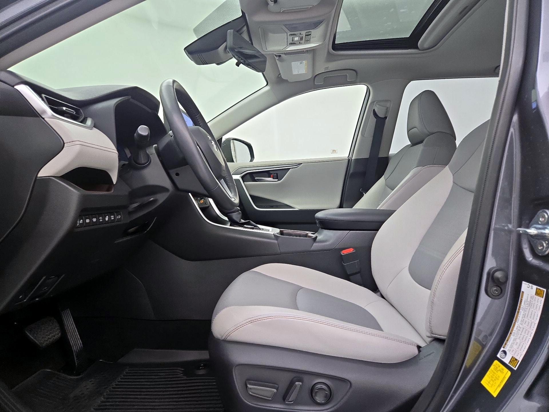 Thumbnail: 2023 Toyota RAV4 - 11