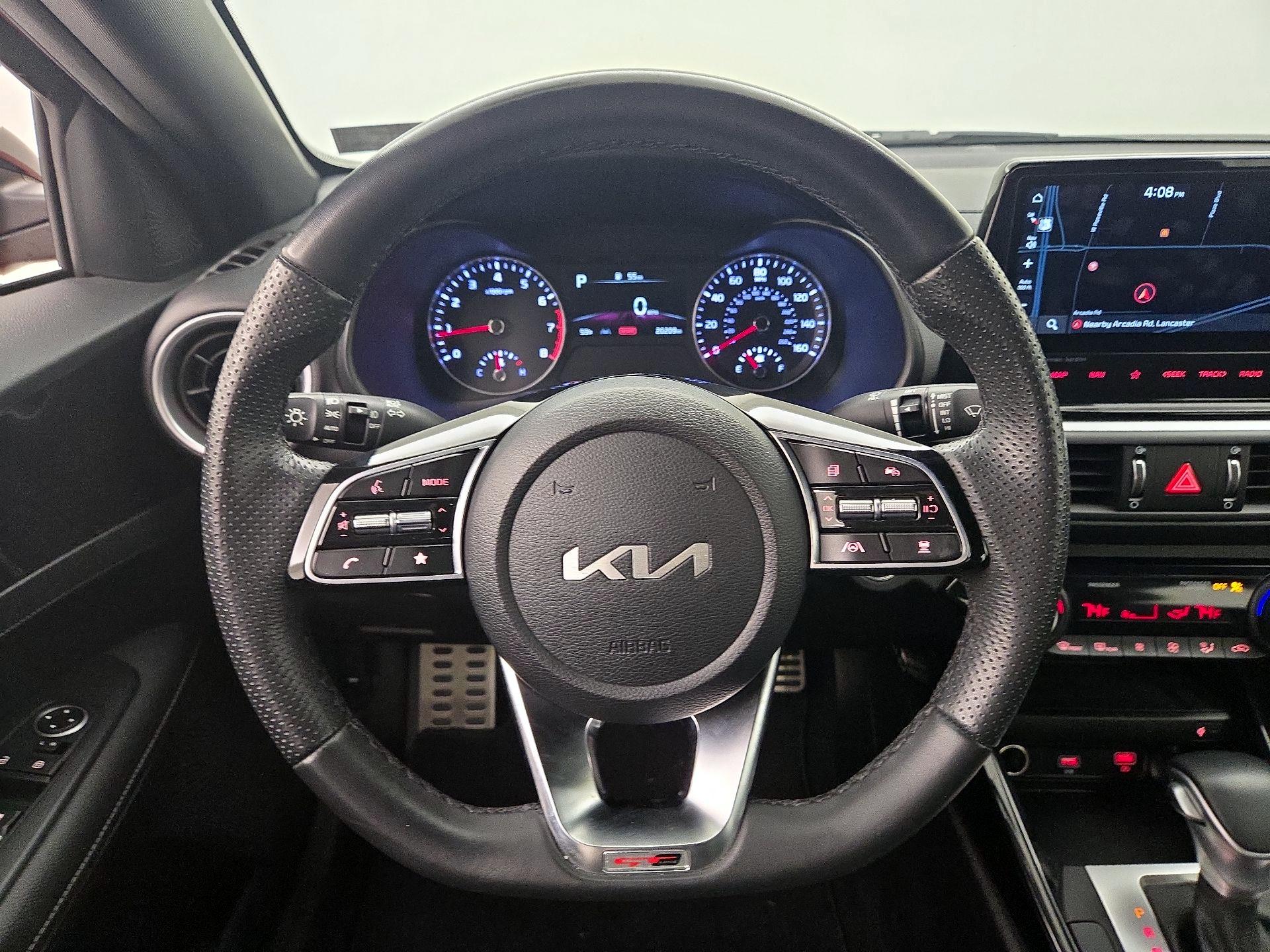 Thumbnail: 2023 Kia Forte - 10