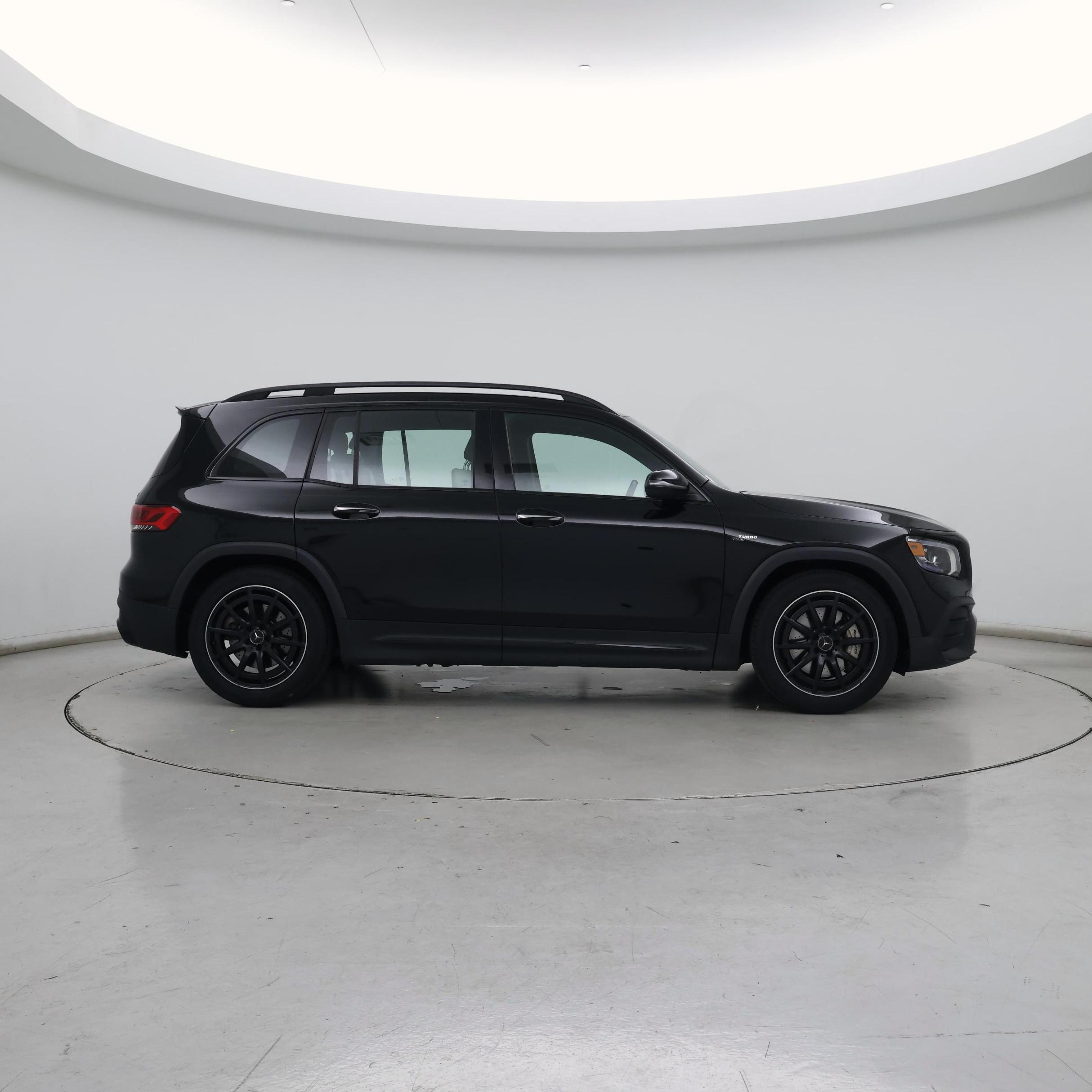 Thumbnail: 2023 Mercedes-Benz GLB - 7