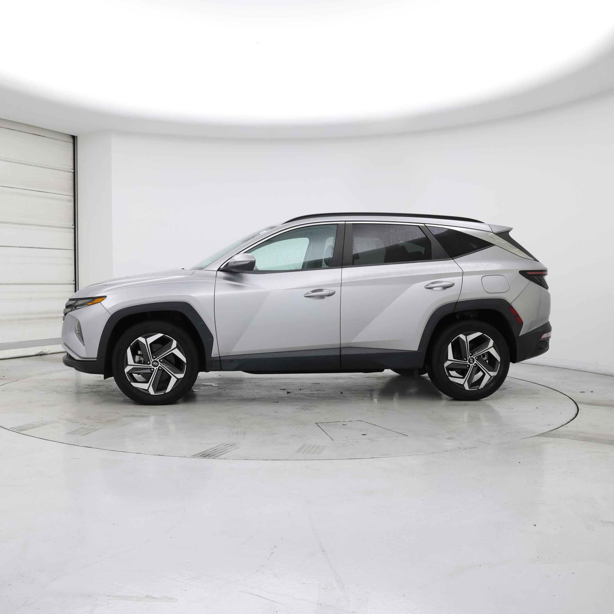 Thumbnail: 2022 Hyundai Tucson - 3