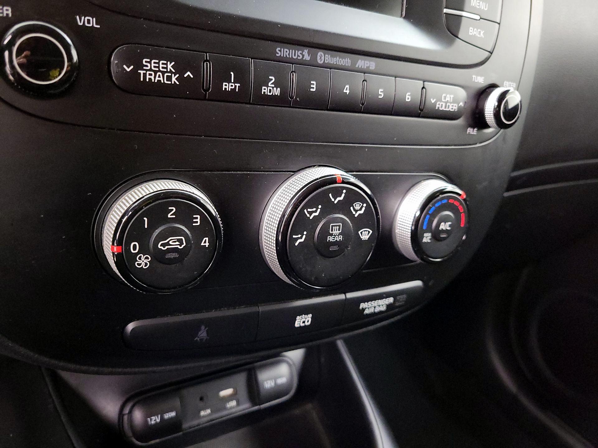 Thumbnail: 2016 Kia Soul - 15
