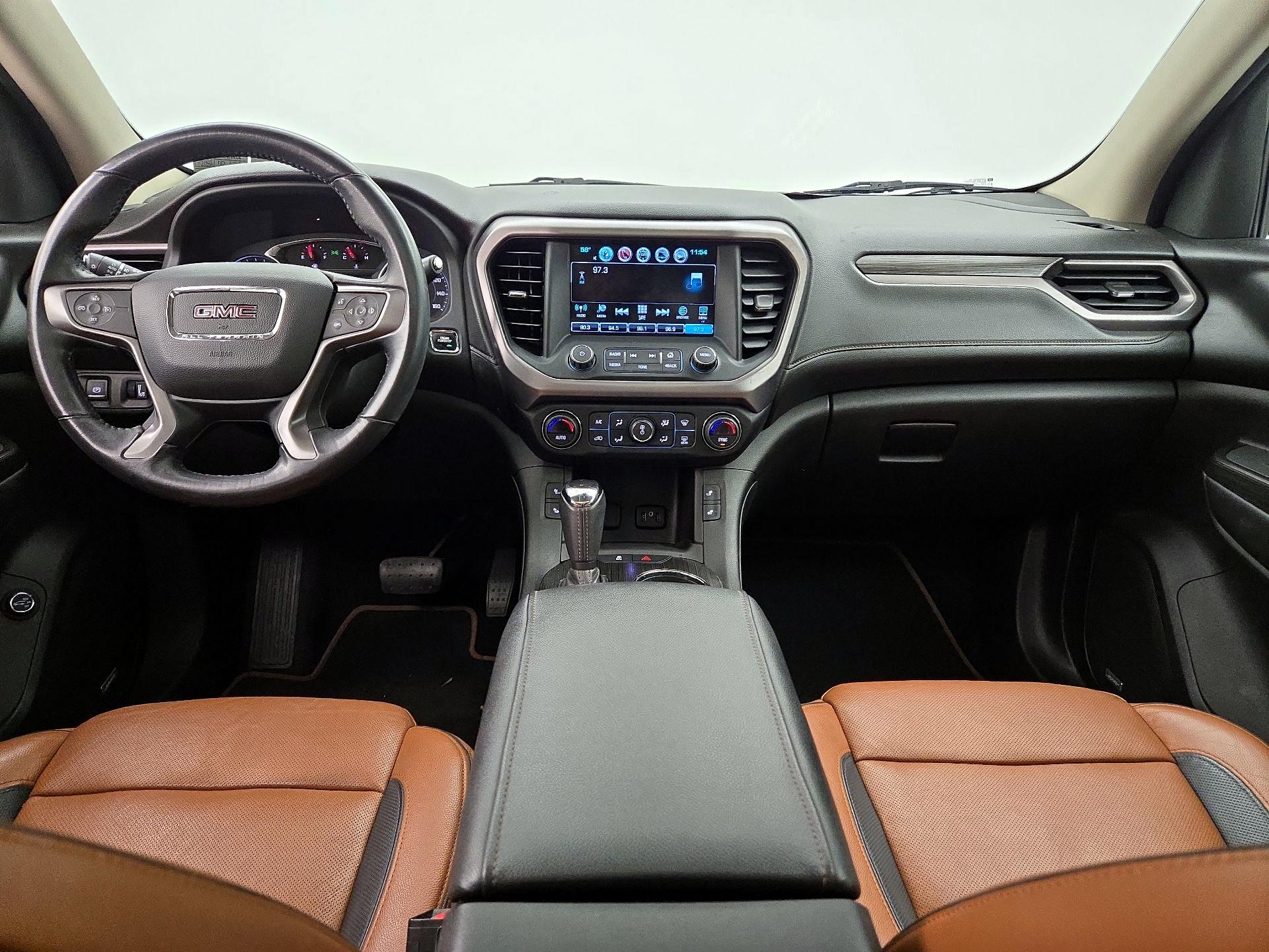 Thumbnail: 2017 GMC Acadia - 9