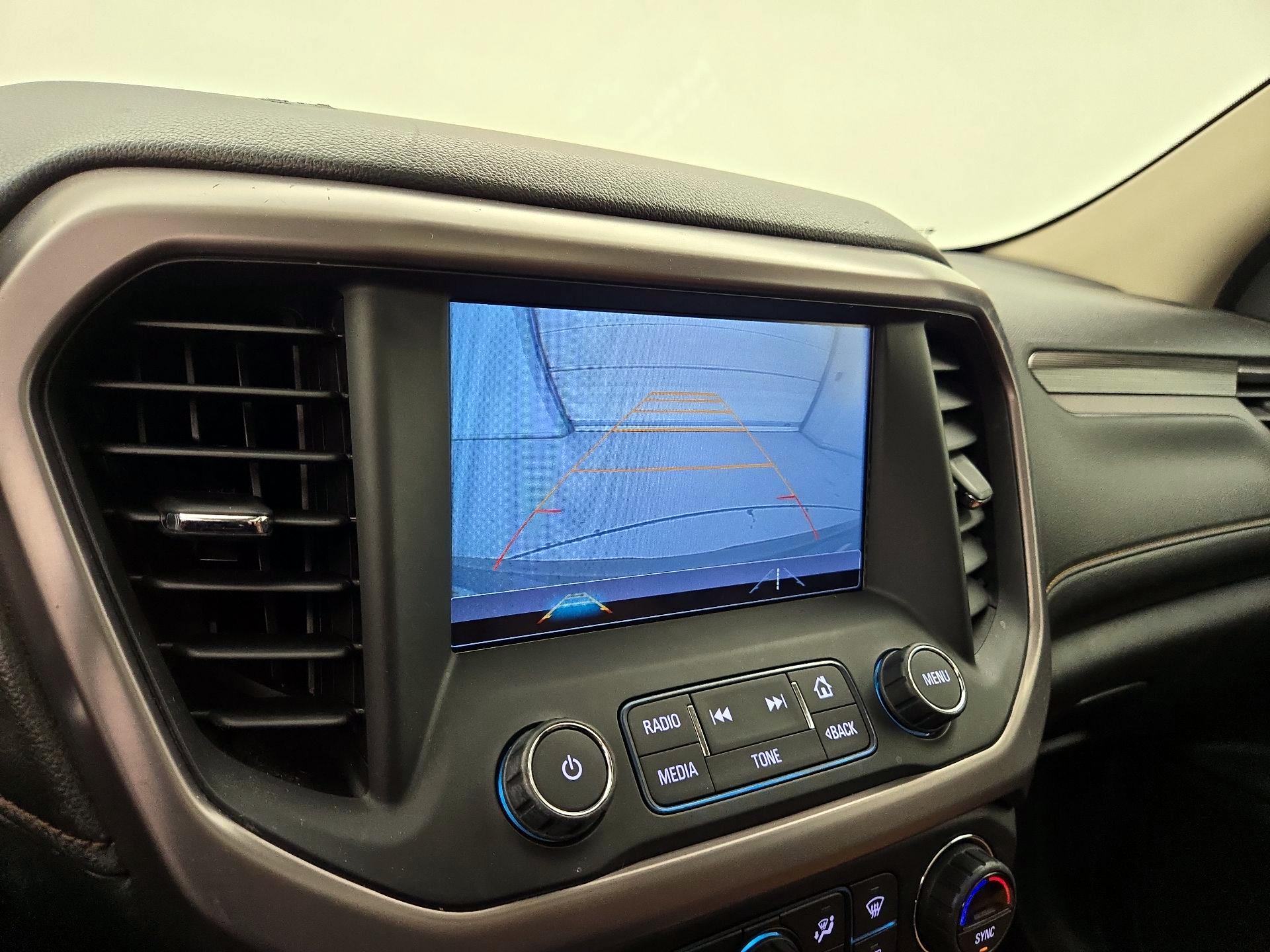 Thumbnail: 2017 GMC Acadia - 14