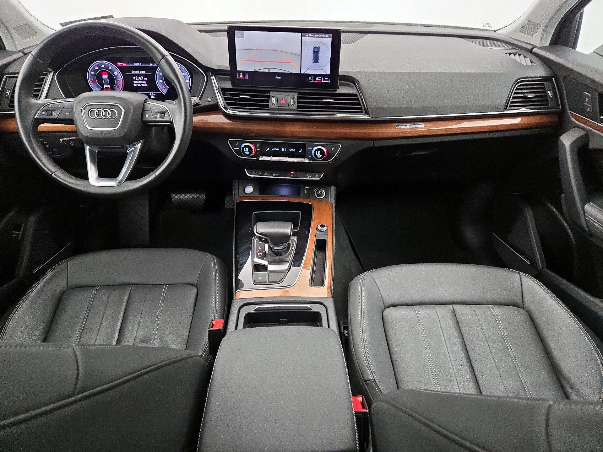 Thumbnail: 2022 Audi Q5 - 9