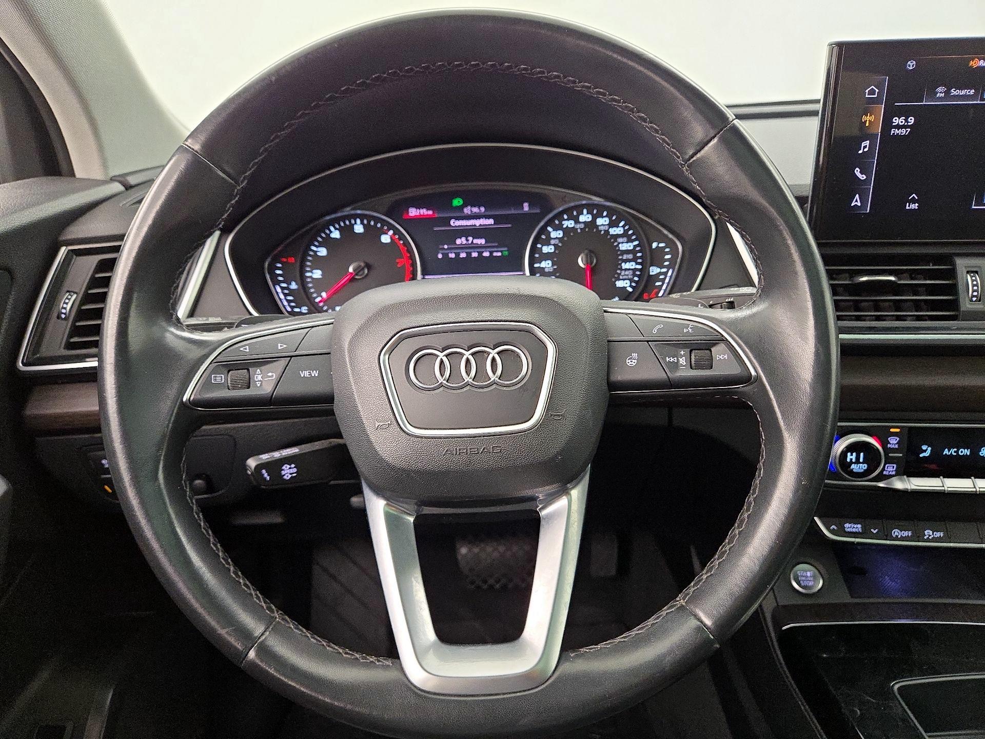 Thumbnail: 2022 Audi Q5 - 10