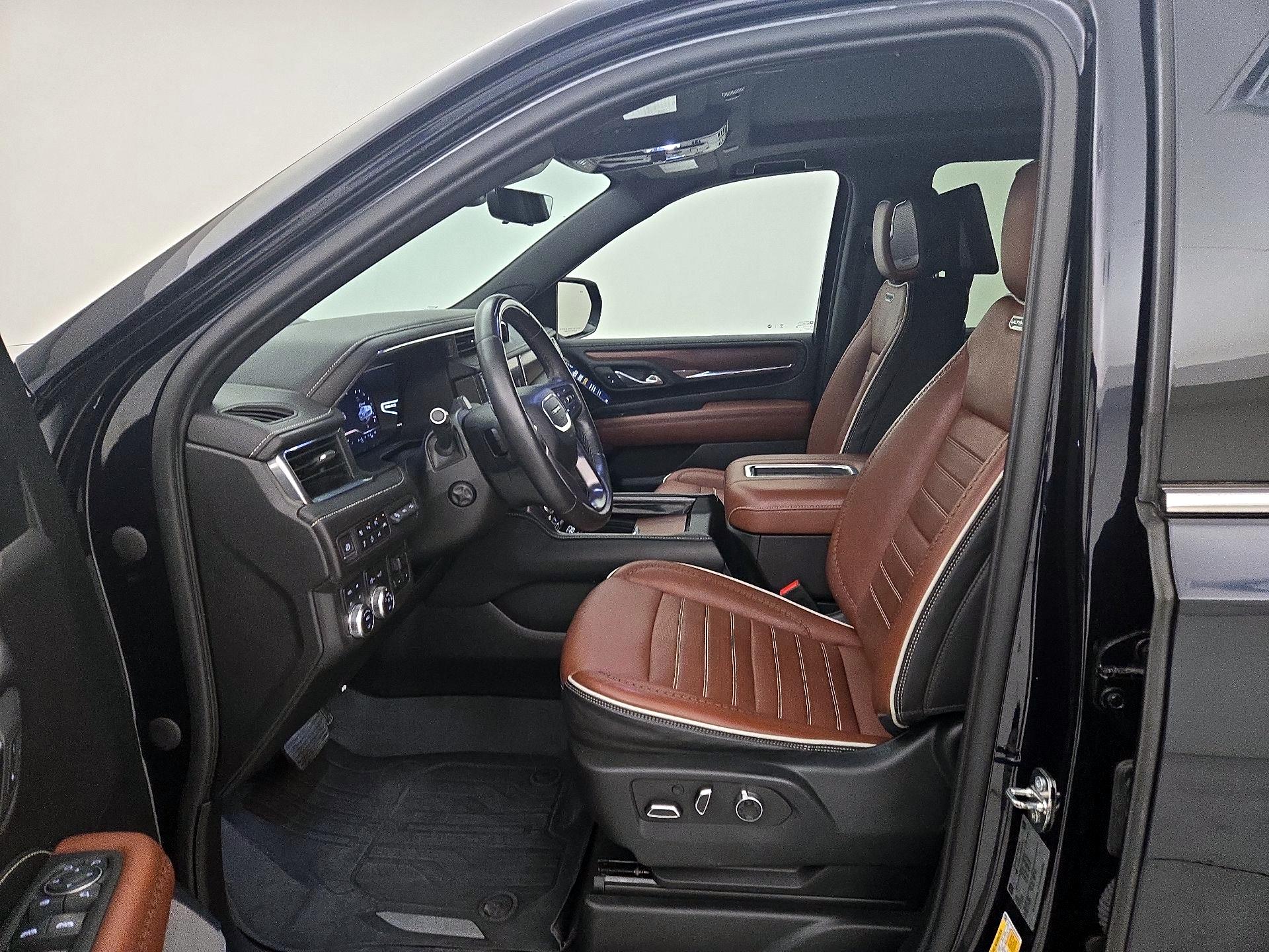 Thumbnail: 2023 GMC Yukon - 11