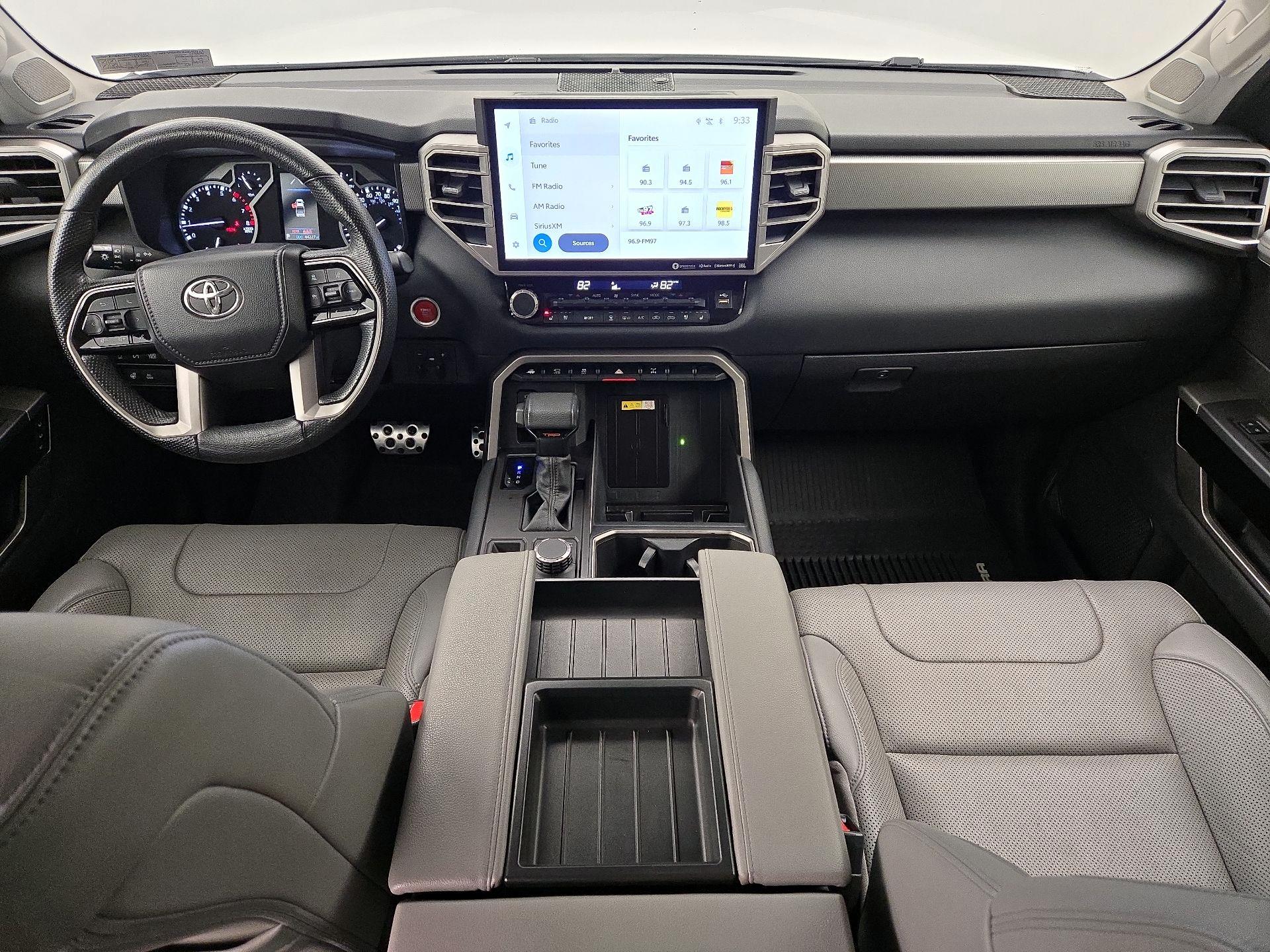 Thumbnail: 2022 Toyota Tundra - 9