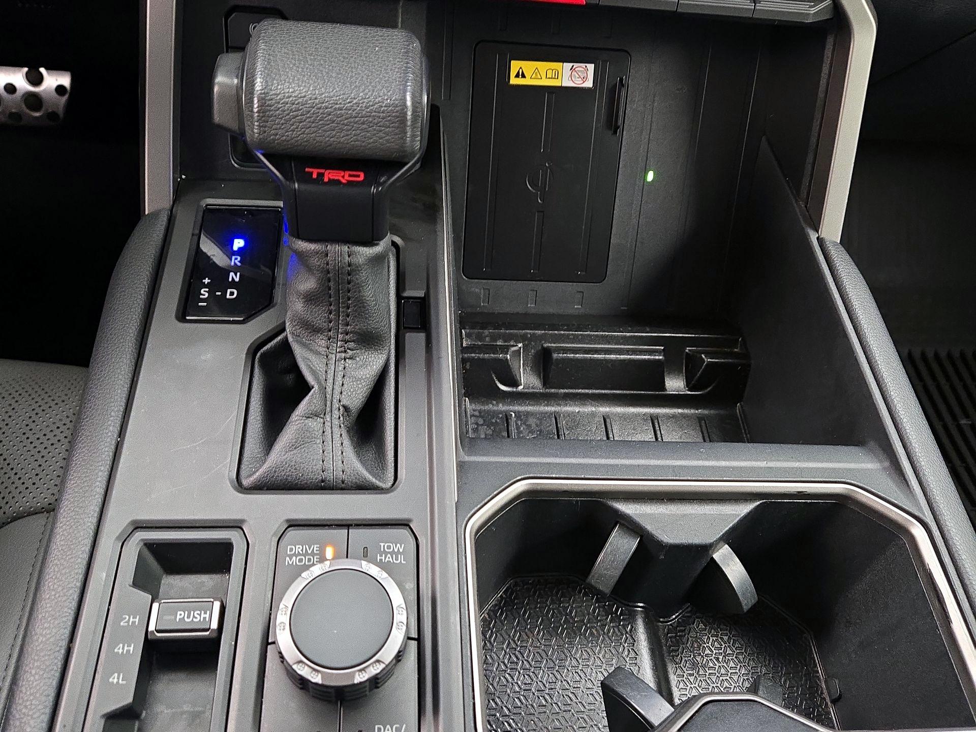 Thumbnail: 2022 Toyota Tundra - 17