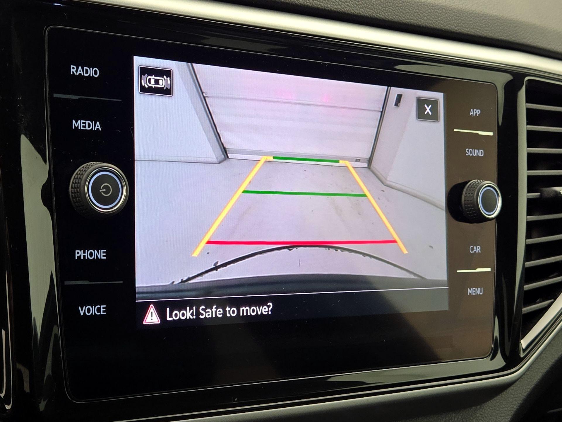 Thumbnail: 2022 Volkswagen Atlas - 13