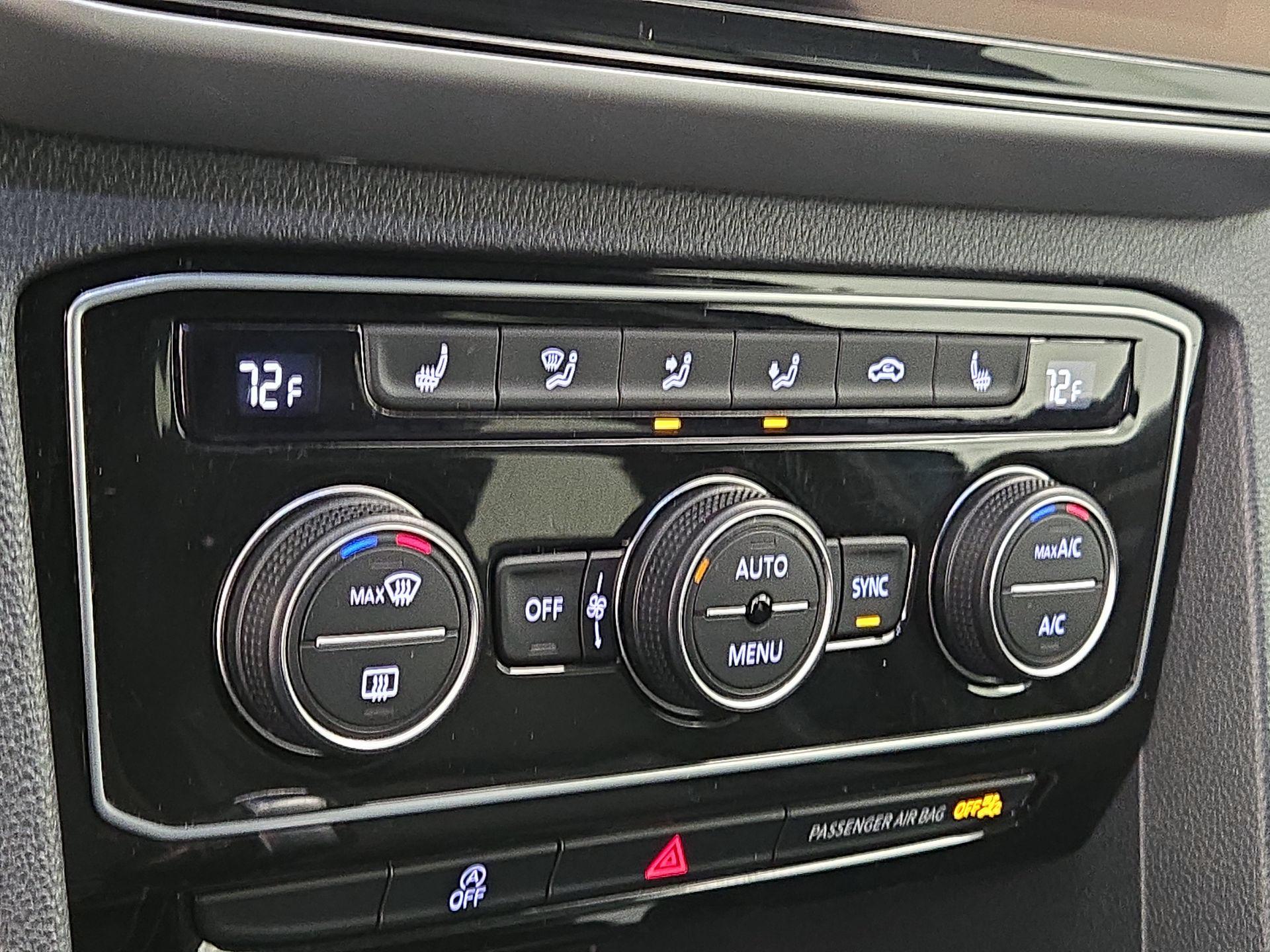 Thumbnail: 2022 Volkswagen Atlas - 15