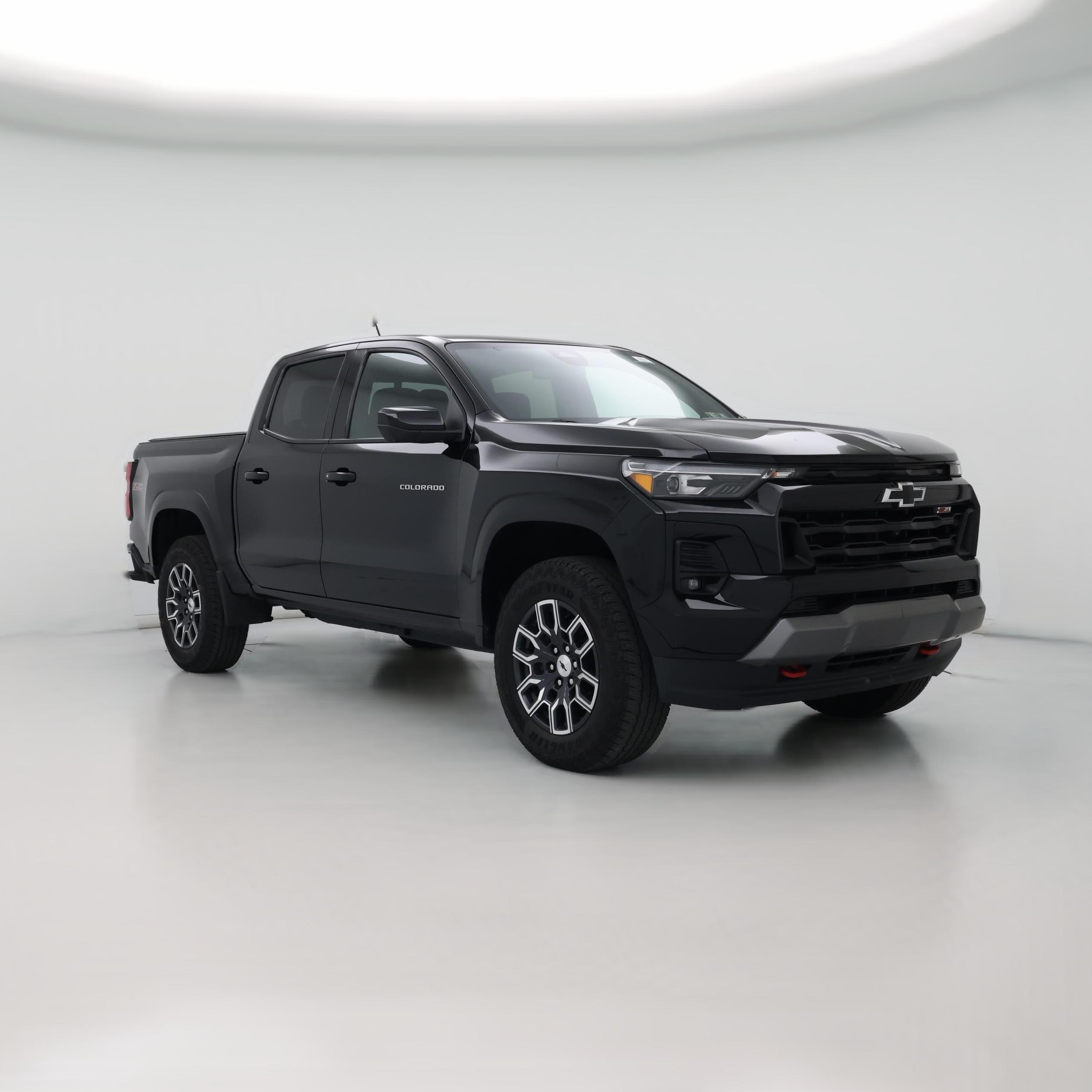 Thumbnail: 2023 Chevrolet Colorado - 1