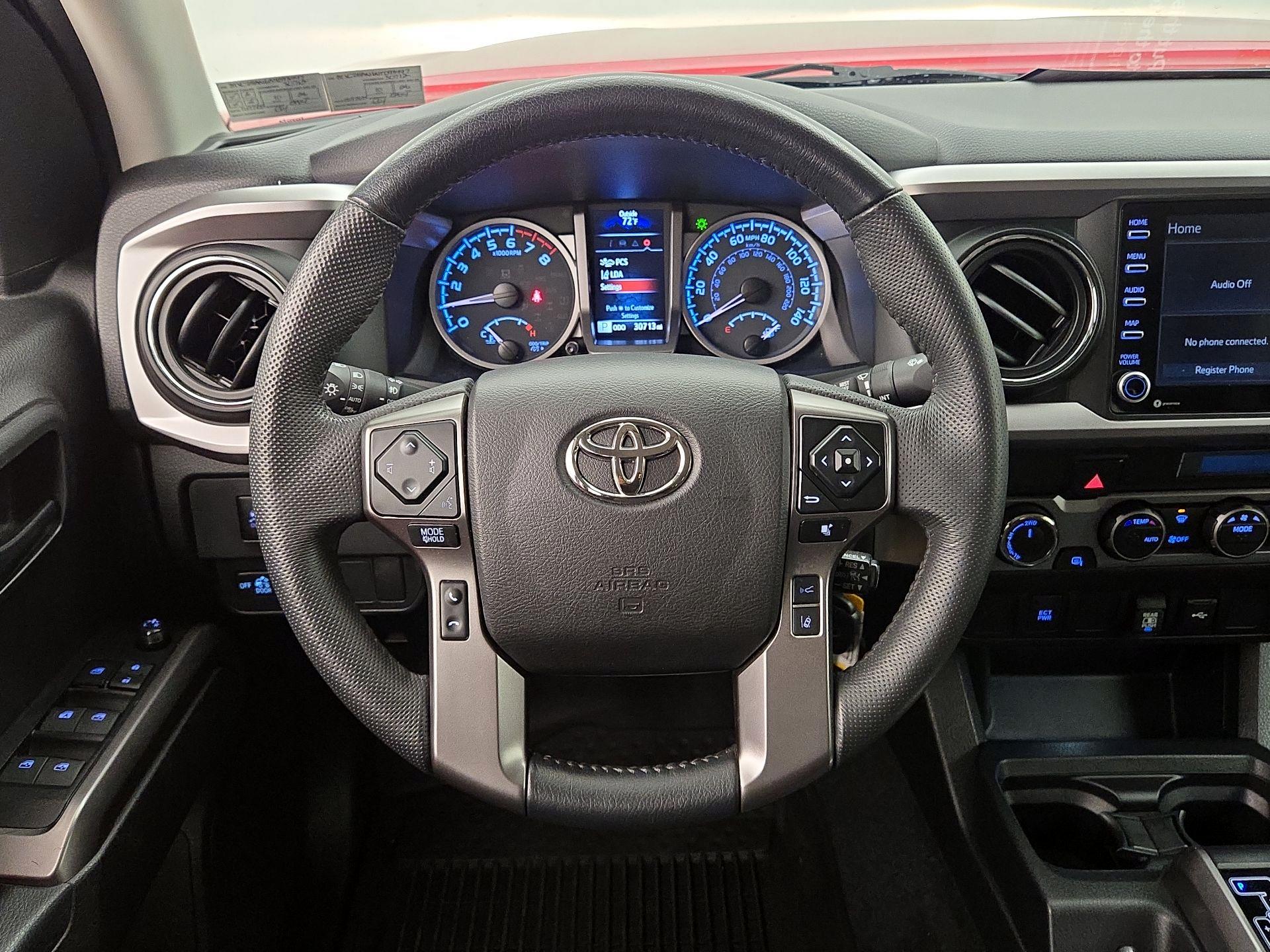 Thumbnail: 2022 Toyota Tacoma - 10