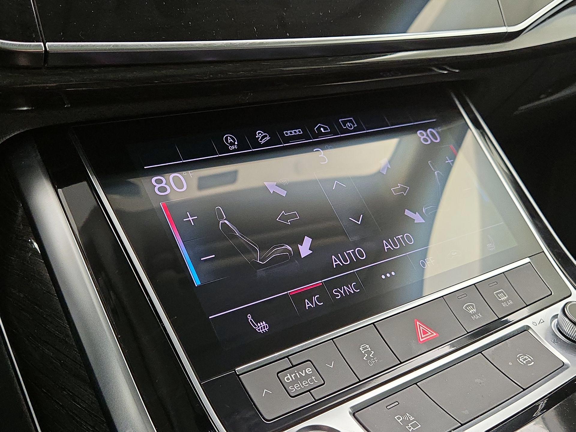 Thumbnail: 2021 Audi Q7 - 17