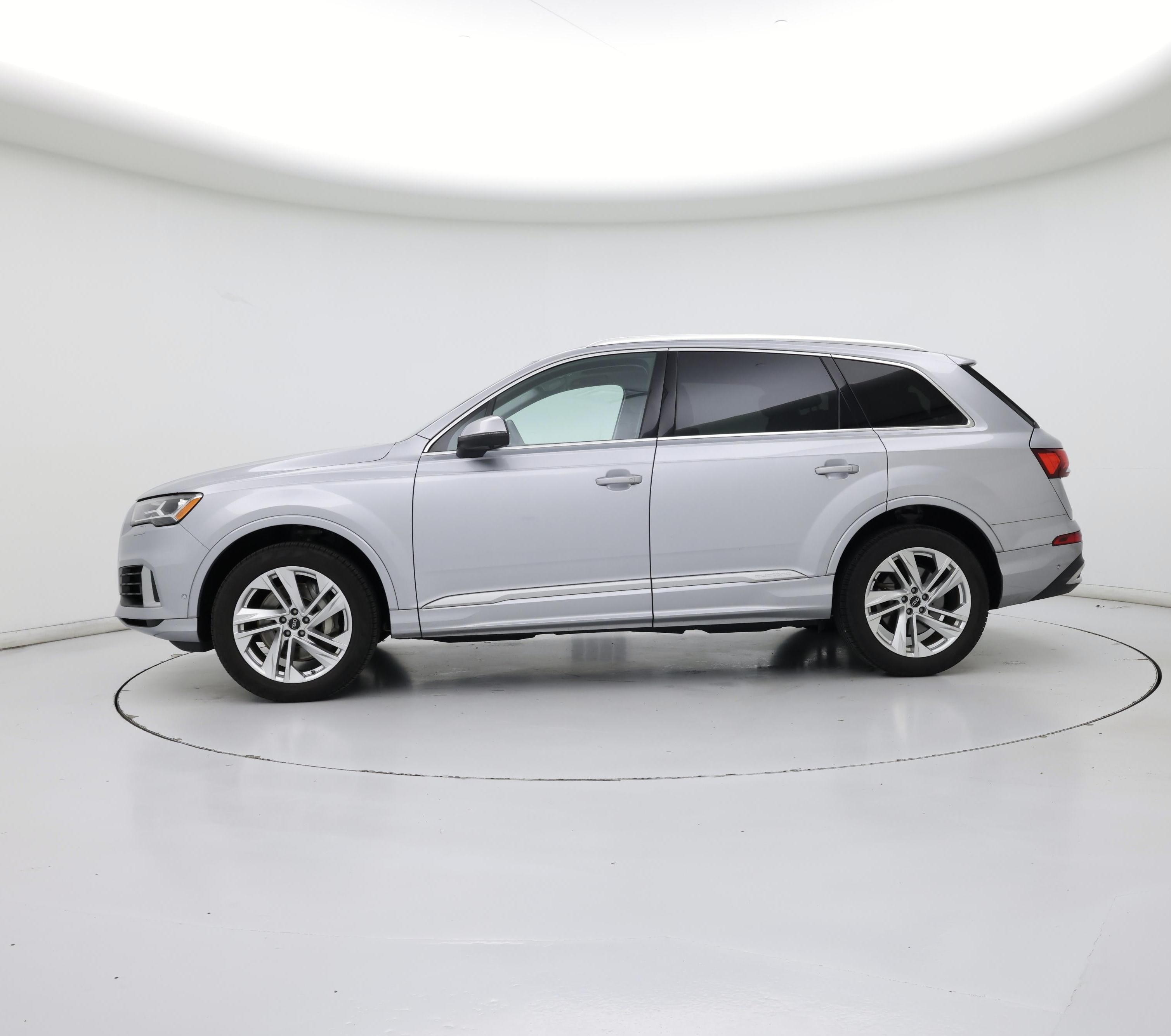 Thumbnail: 2021 Audi Q7 - 3