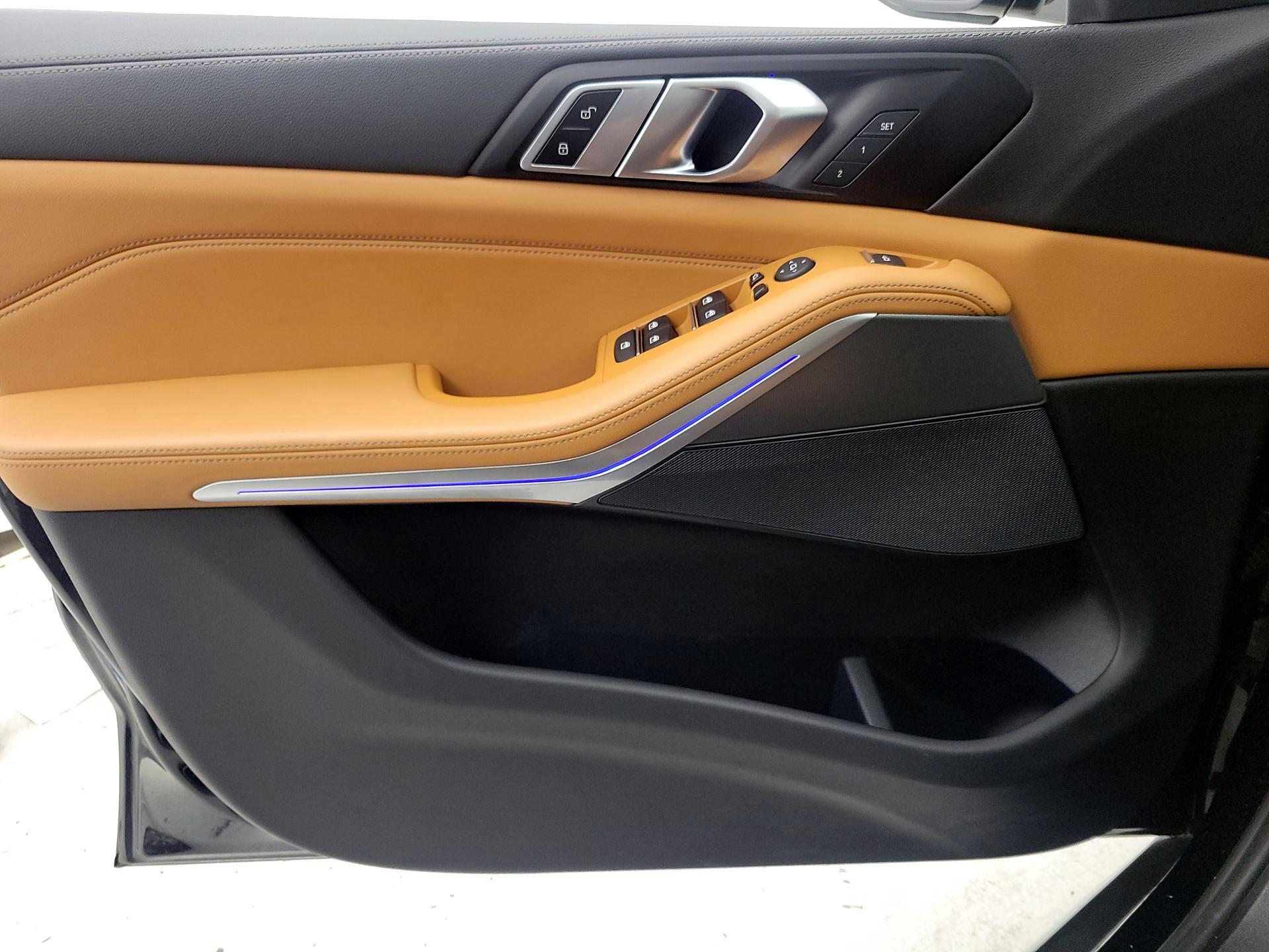 Thumbnail: 2023 BMW X5 - 12