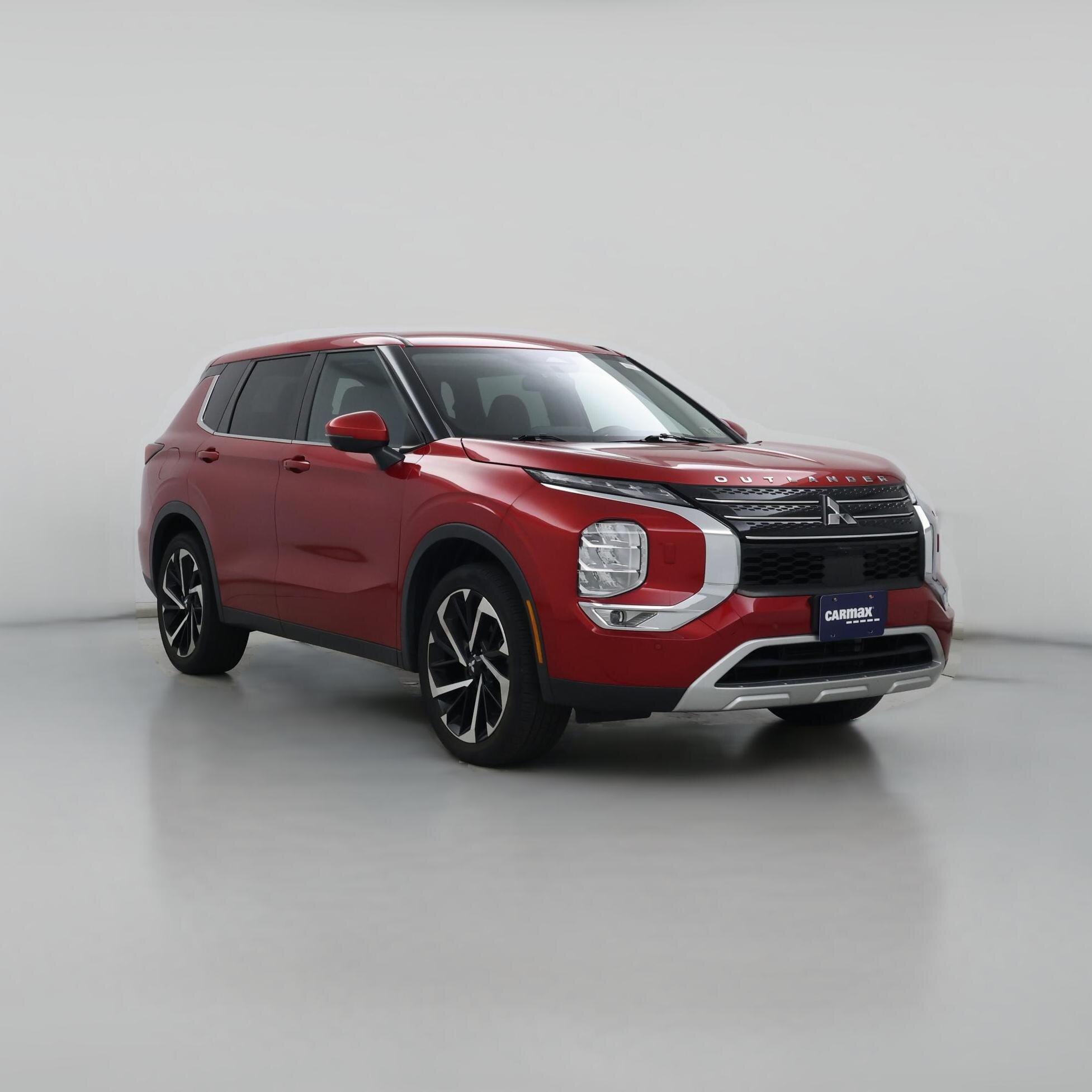 Thumbnail: 2022 Mitsubishi Outlander - 1