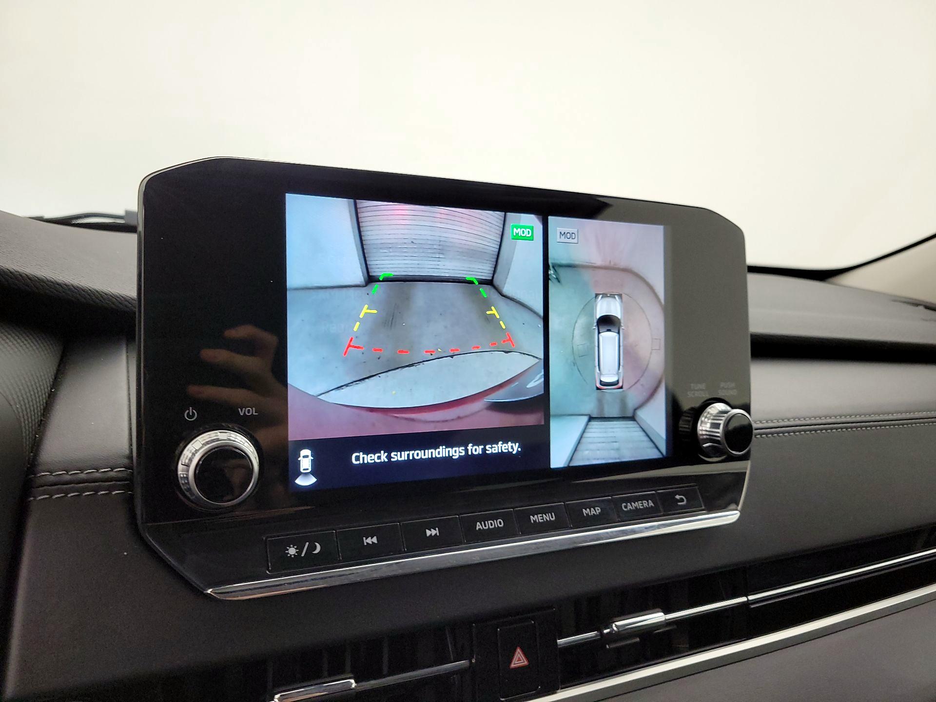 Thumbnail: 2022 Mitsubishi Outlander - 15