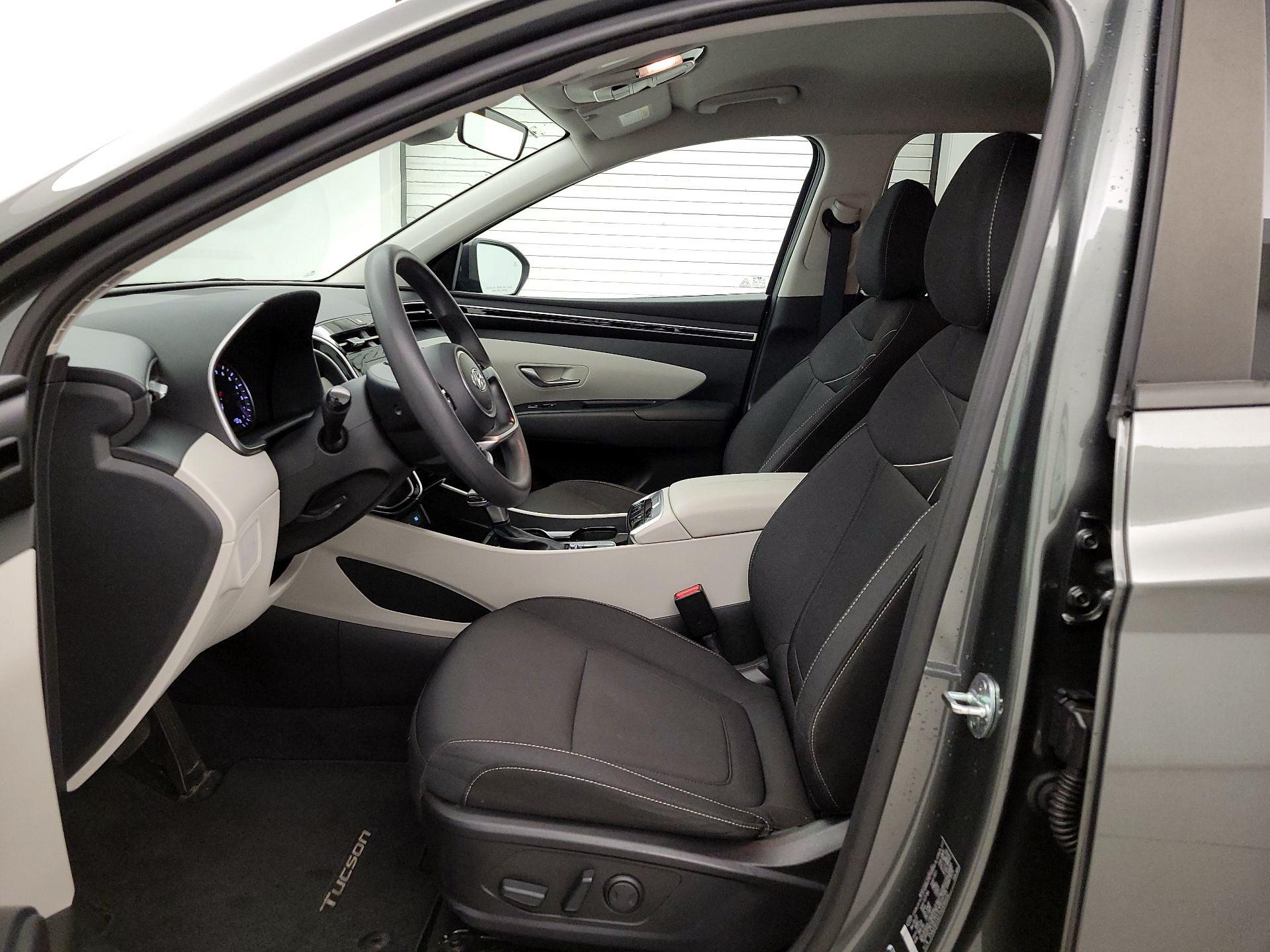 Thumbnail: 2022 Hyundai Tucson - 11