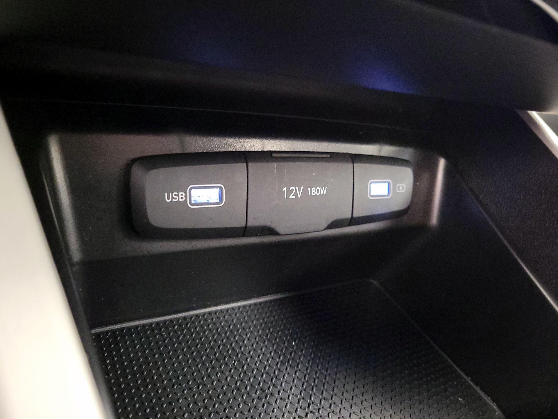 Thumbnail: 2022 Hyundai Tucson - 18