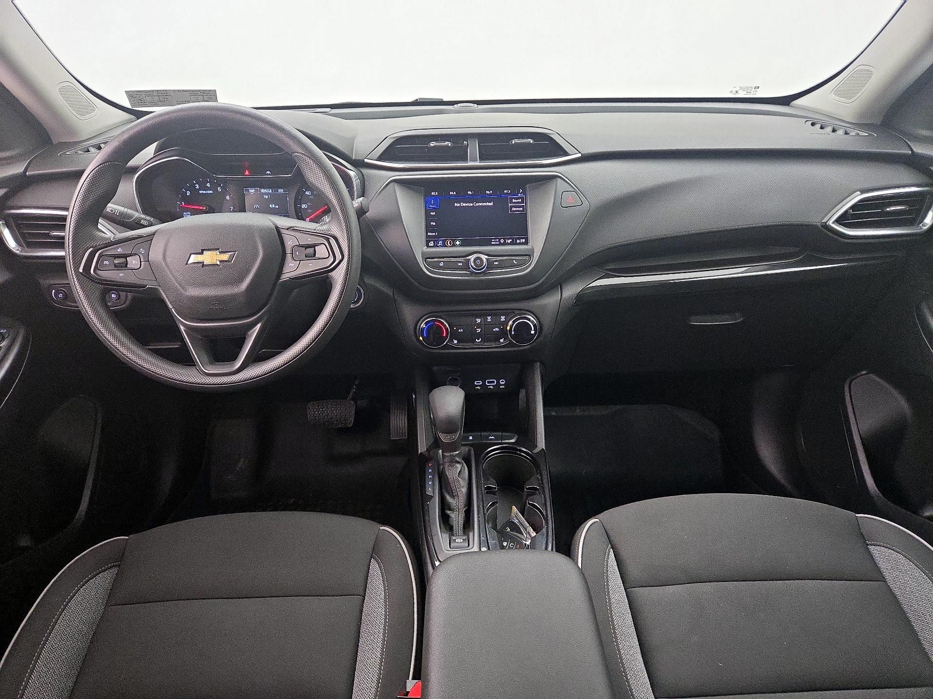 Thumbnail: 2023 Chevrolet TrailBlazer - 9
