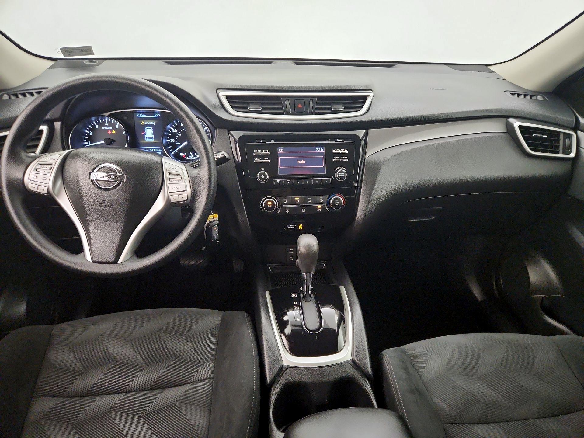 Thumbnail: 2016 Nissan Rogue - 9