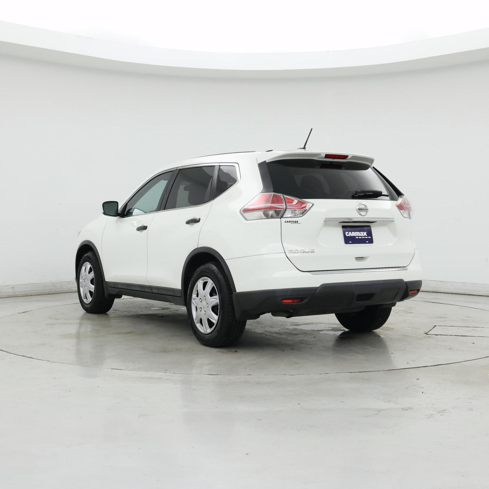 Thumbnail: 2016 Nissan Rogue - 2