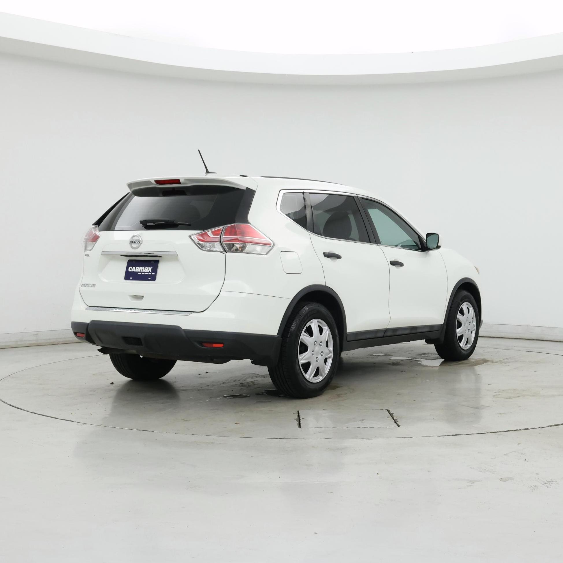 Thumbnail: 2016 Nissan Rogue - 8